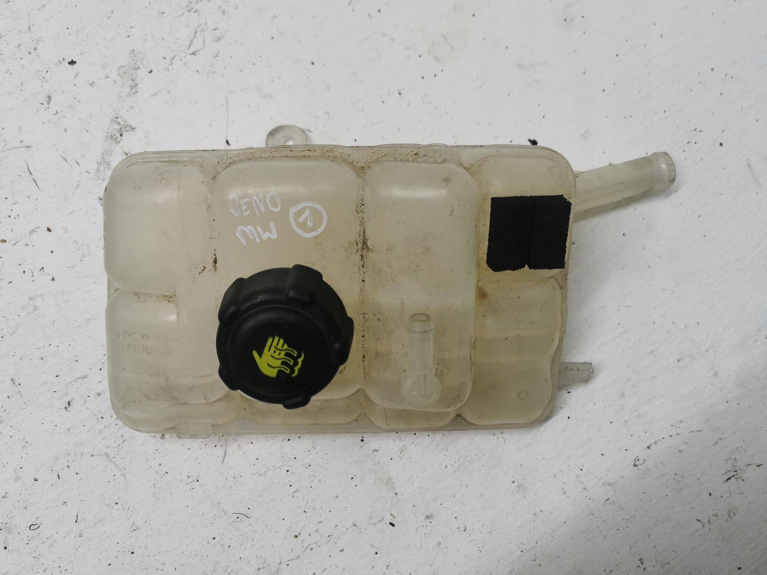 Scheibenwaschbehälter RENAULT MEGANE IV 217104048R