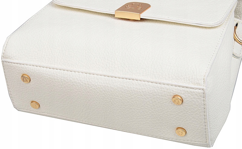 LuluCastagnette Torebka Damska KUFEREK DO RĘKI NA RAMIĘ z paskiem Wielkość mała (nie mieszcząca A4)