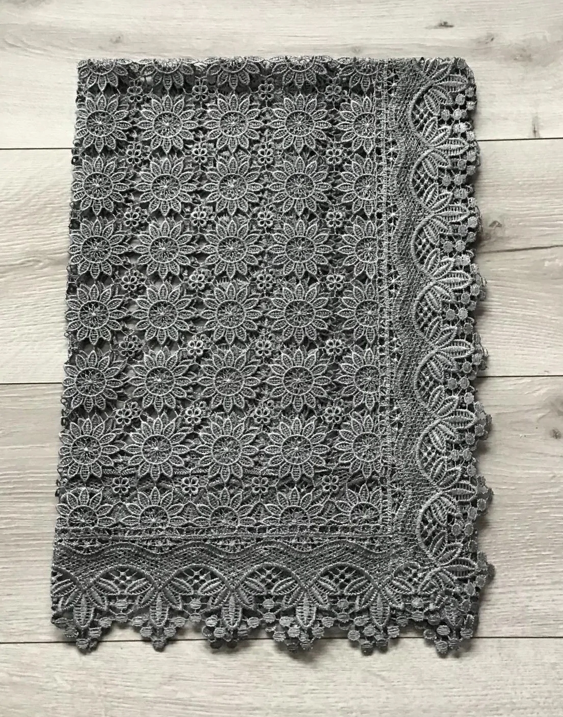 

Obrus Z Gipiury Szary Cały Koronkowy 140 x 200 cm