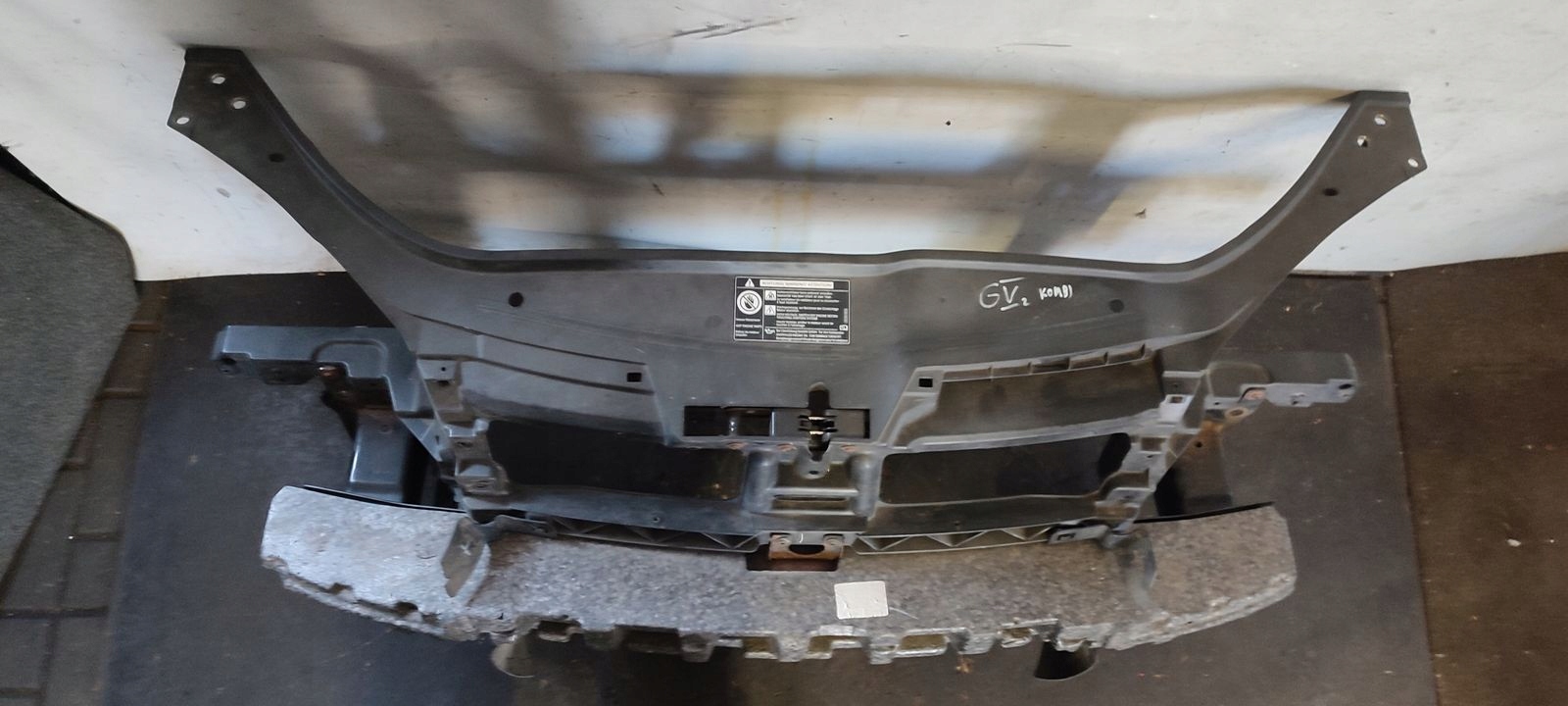 support panel for radiators pillar iron VW Golf V kombi