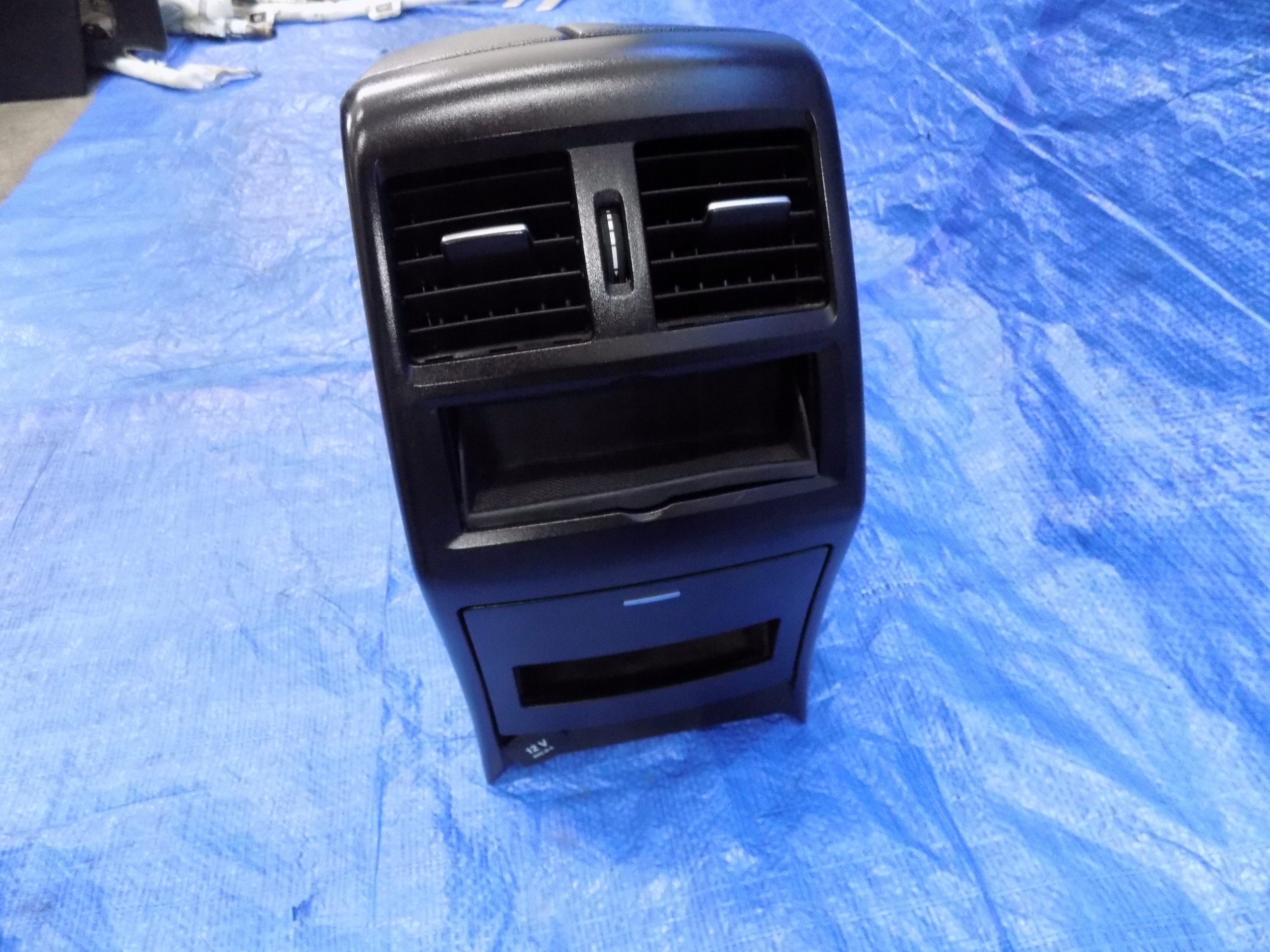 TUNEL central armrest MERCEDES ML W166 13R