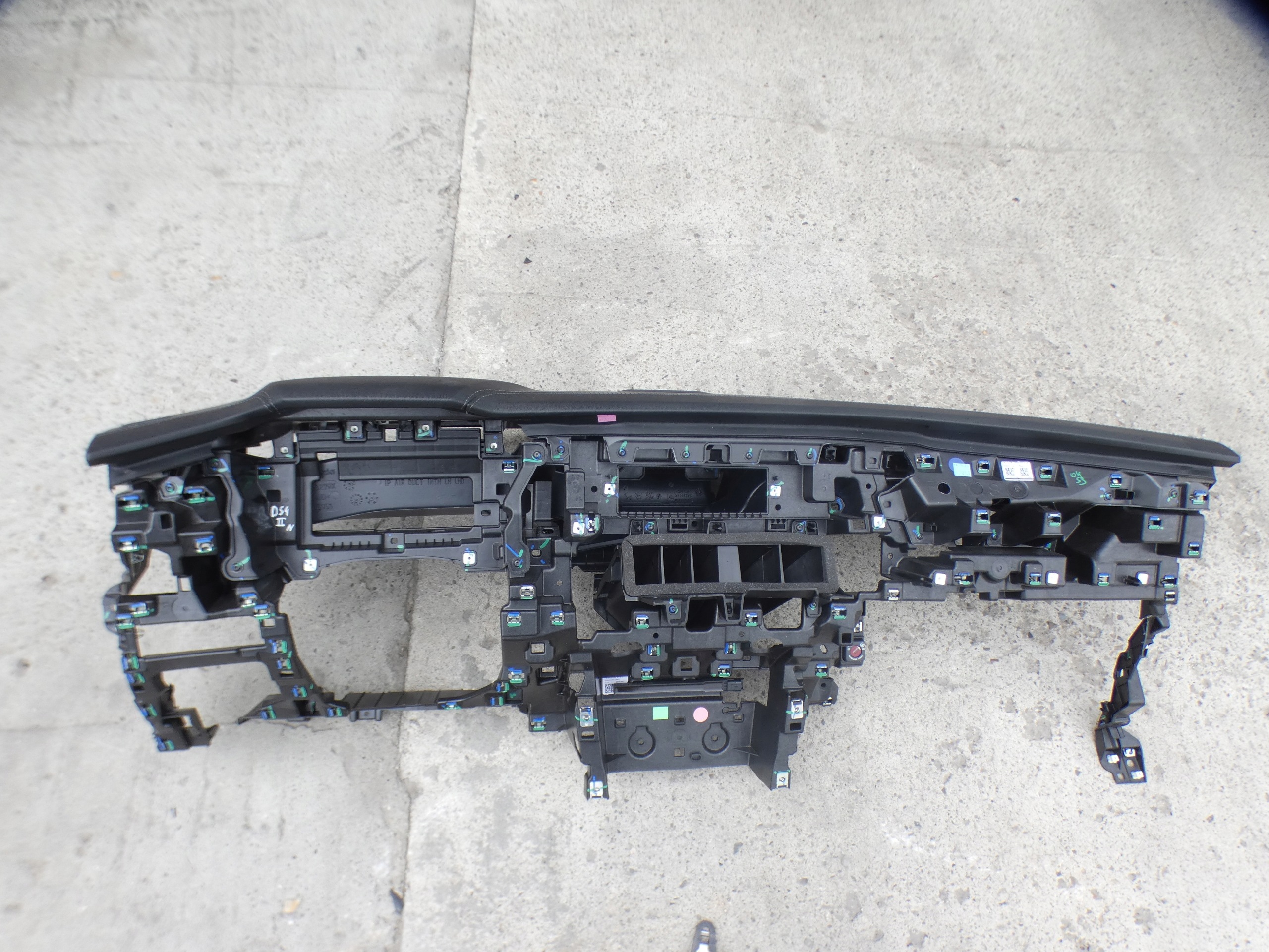 DS4 II CROSSBACK console dashboard airbag tension belts airbags