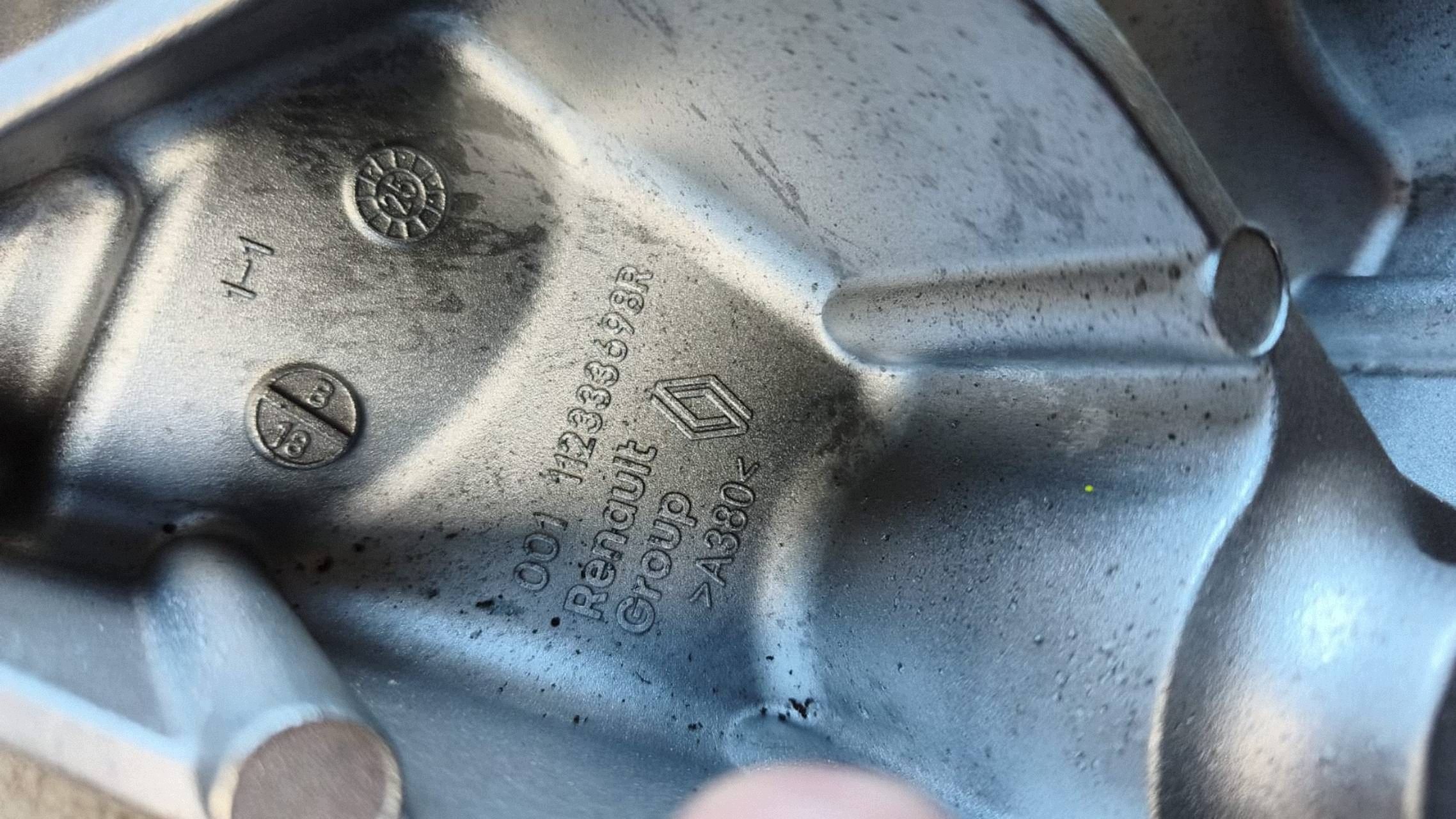 support étrier moteur Renault Twingo e-tech 112333368R