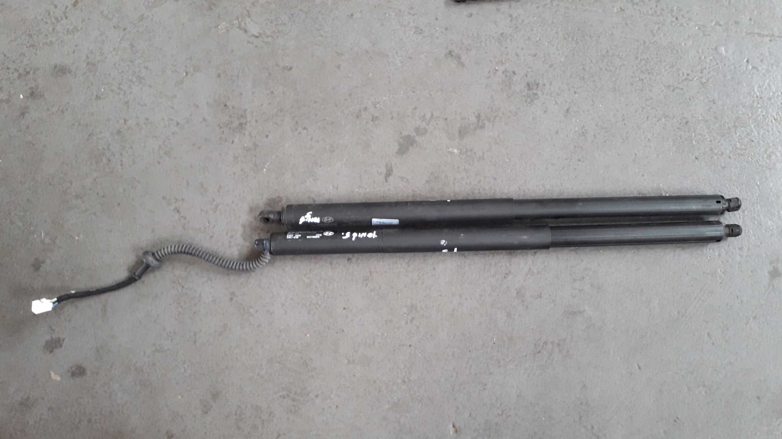 81831-GI100 81841-GI100 - HYUNDAI IONIQ 5 IONIQ5 ПРИВОД КЛАПАННЫЕ ПРИВОДЫ