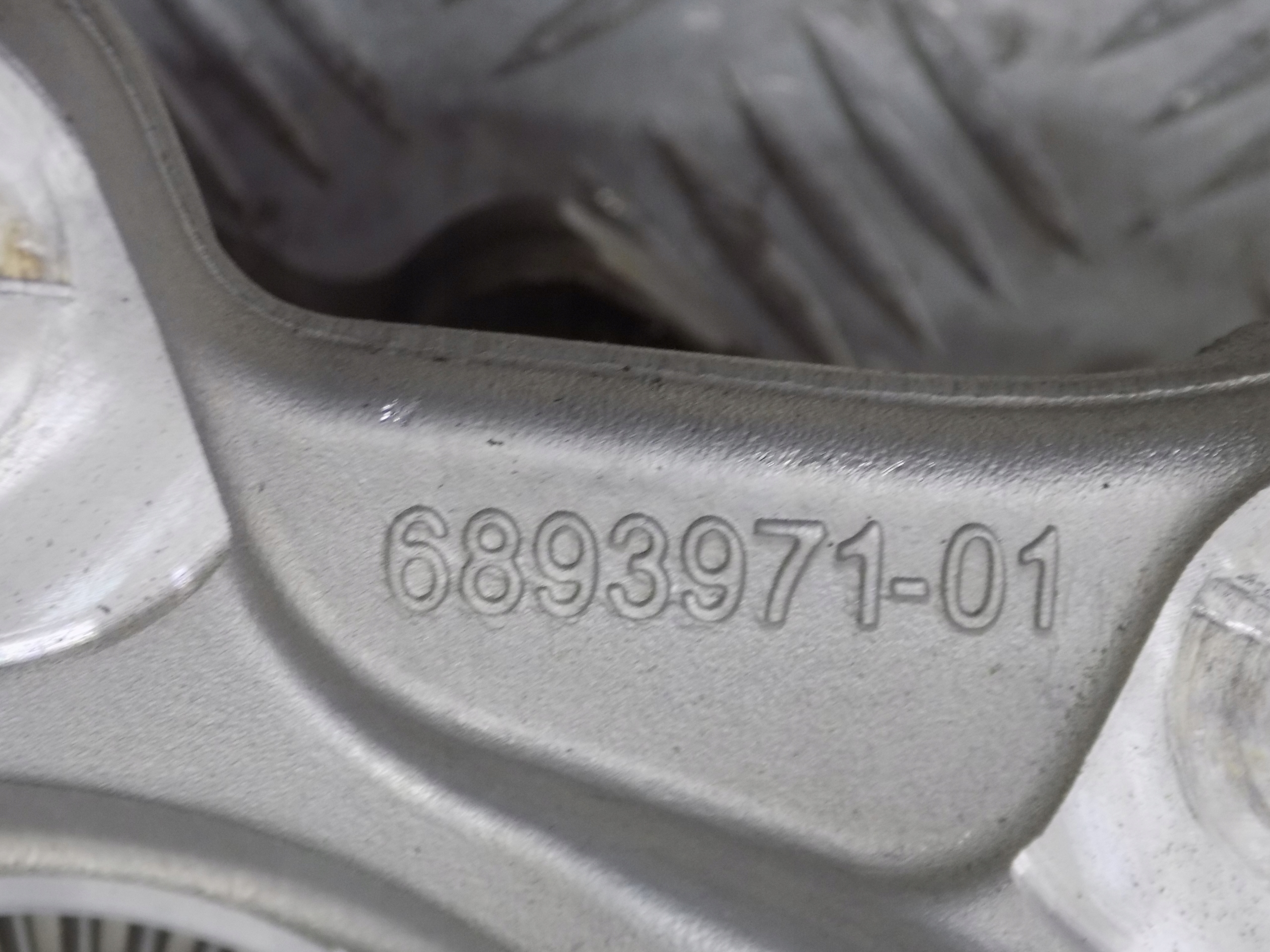 BMW 2 G42 swing left rear part 6893971