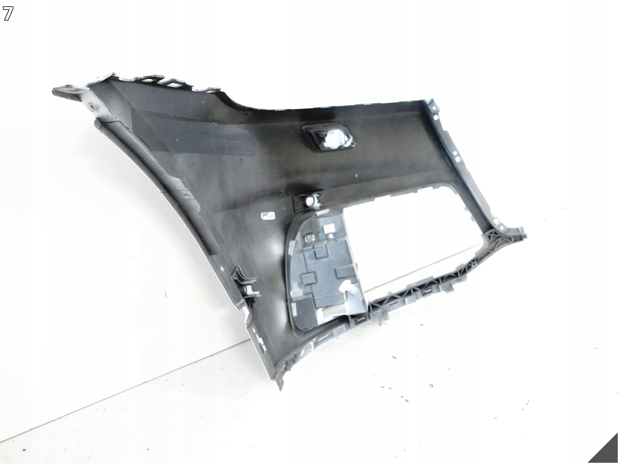 AUDI Q5 80A ZWYKLY / BASIC II FY 16-20 corner BOK of a bumper front left PDC