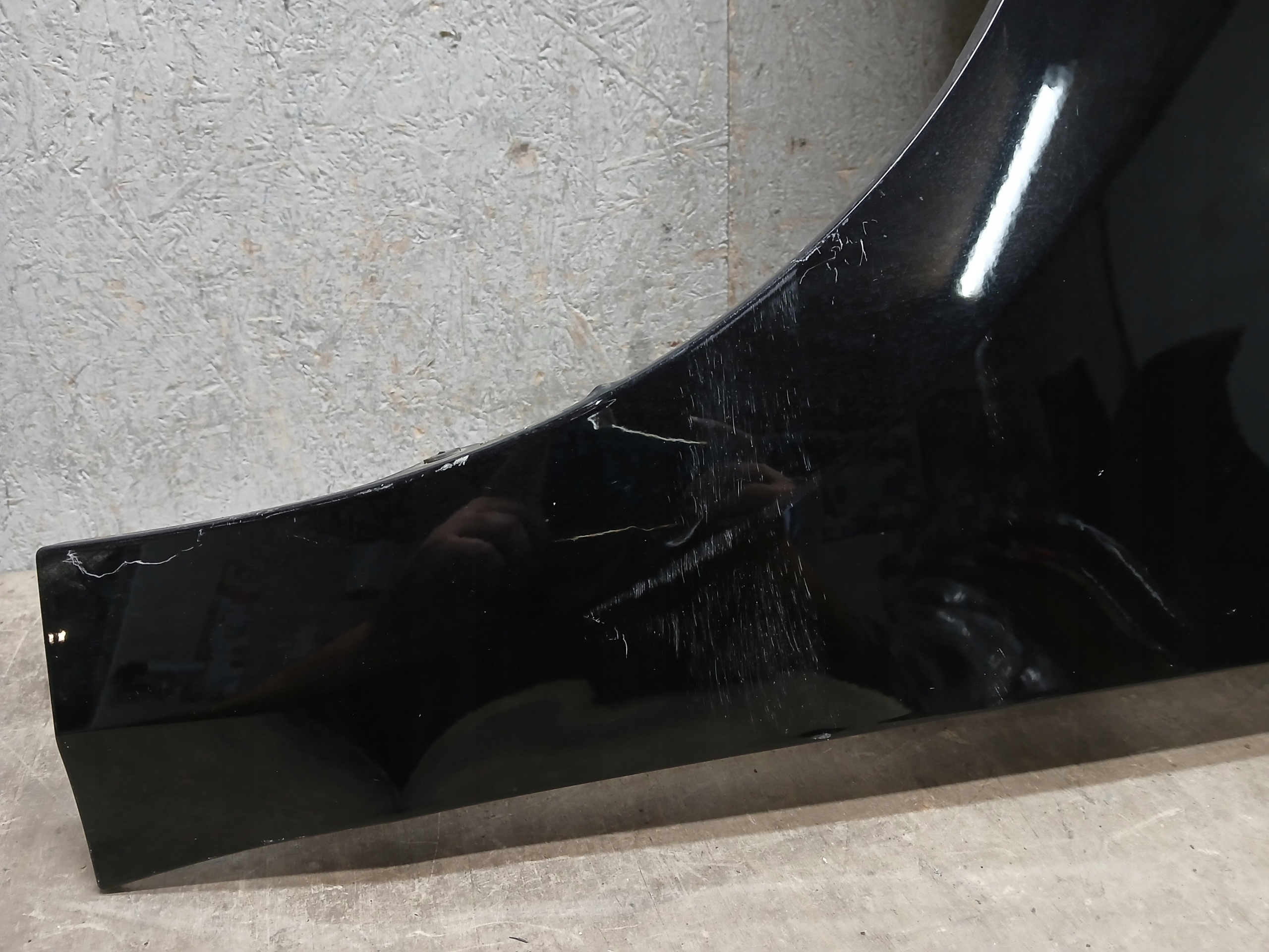 fender front left VW UP LIFT 1S