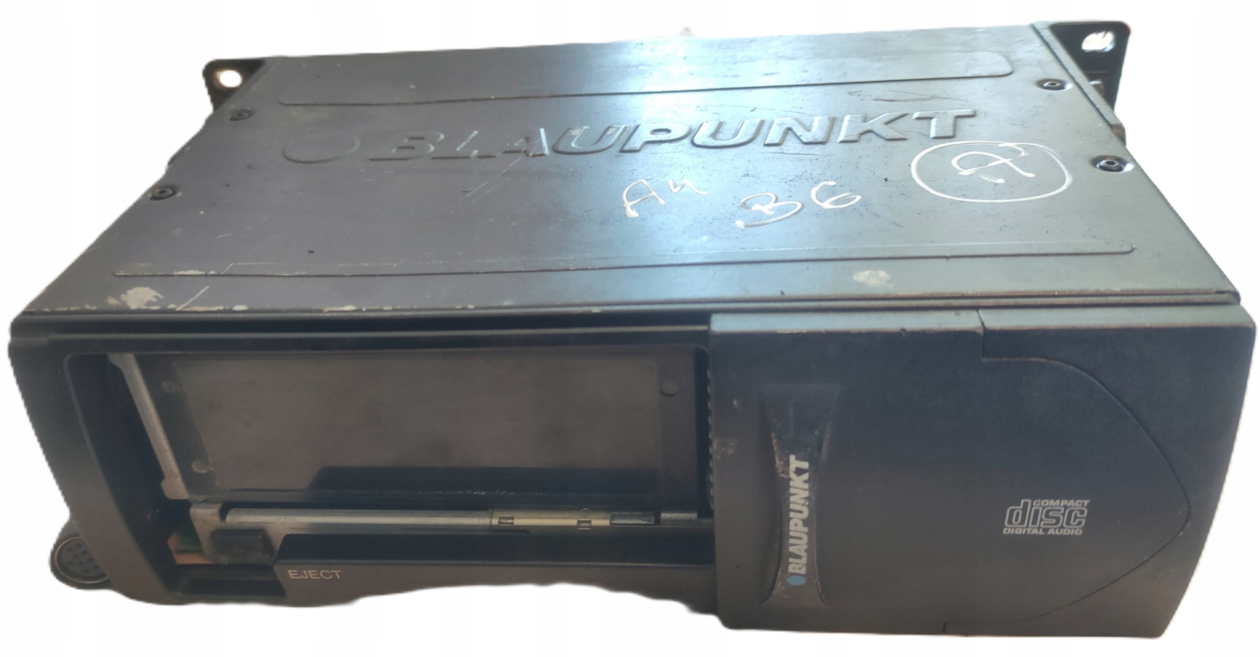 changer AUDI A4 B6 BMW NISSAN BLAUPUNKT