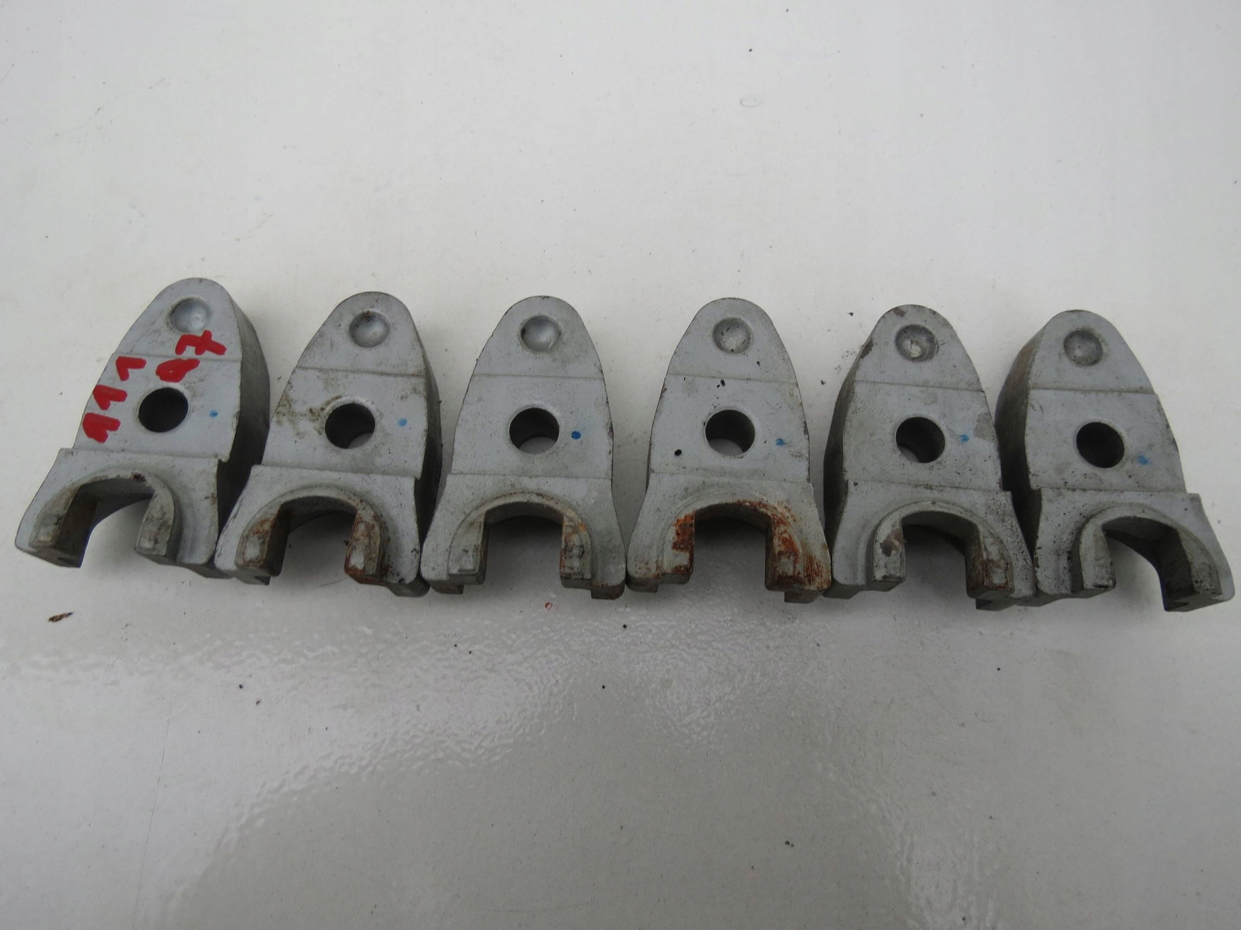 Halter Halter Einspritzdüse AUDI Q7 4L