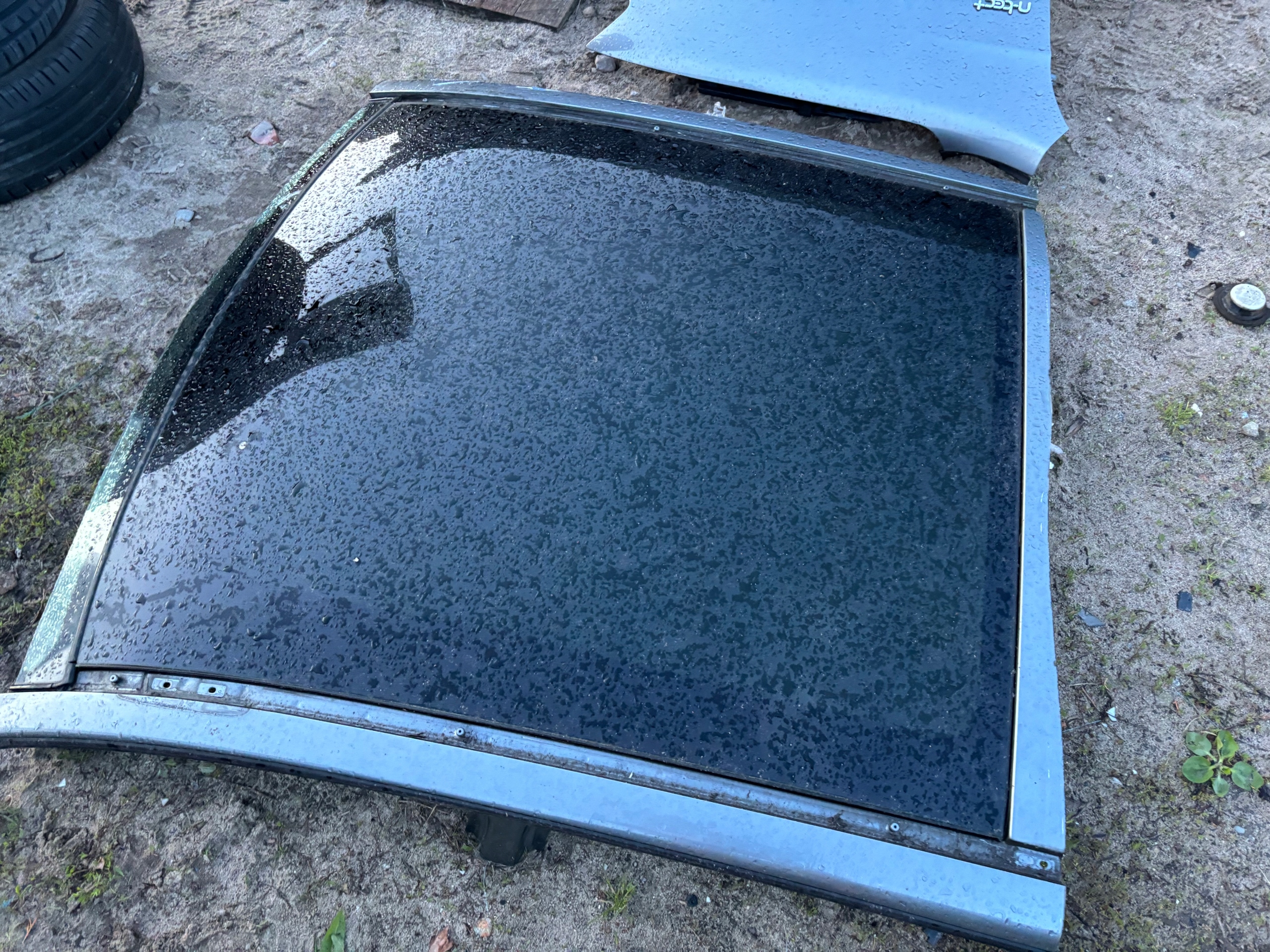 DACH SOLAR SZKŁO QASHQAI J10