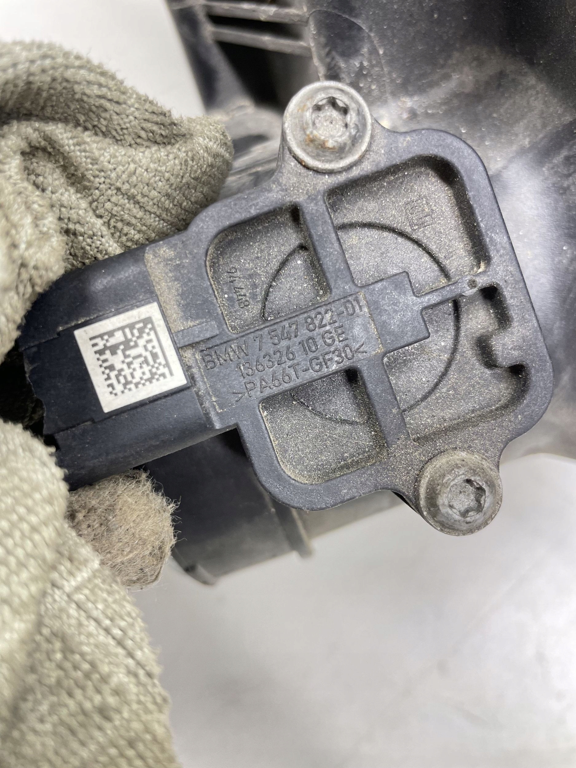 корпус салонного фильтра Воздух BMW E60 2.5b