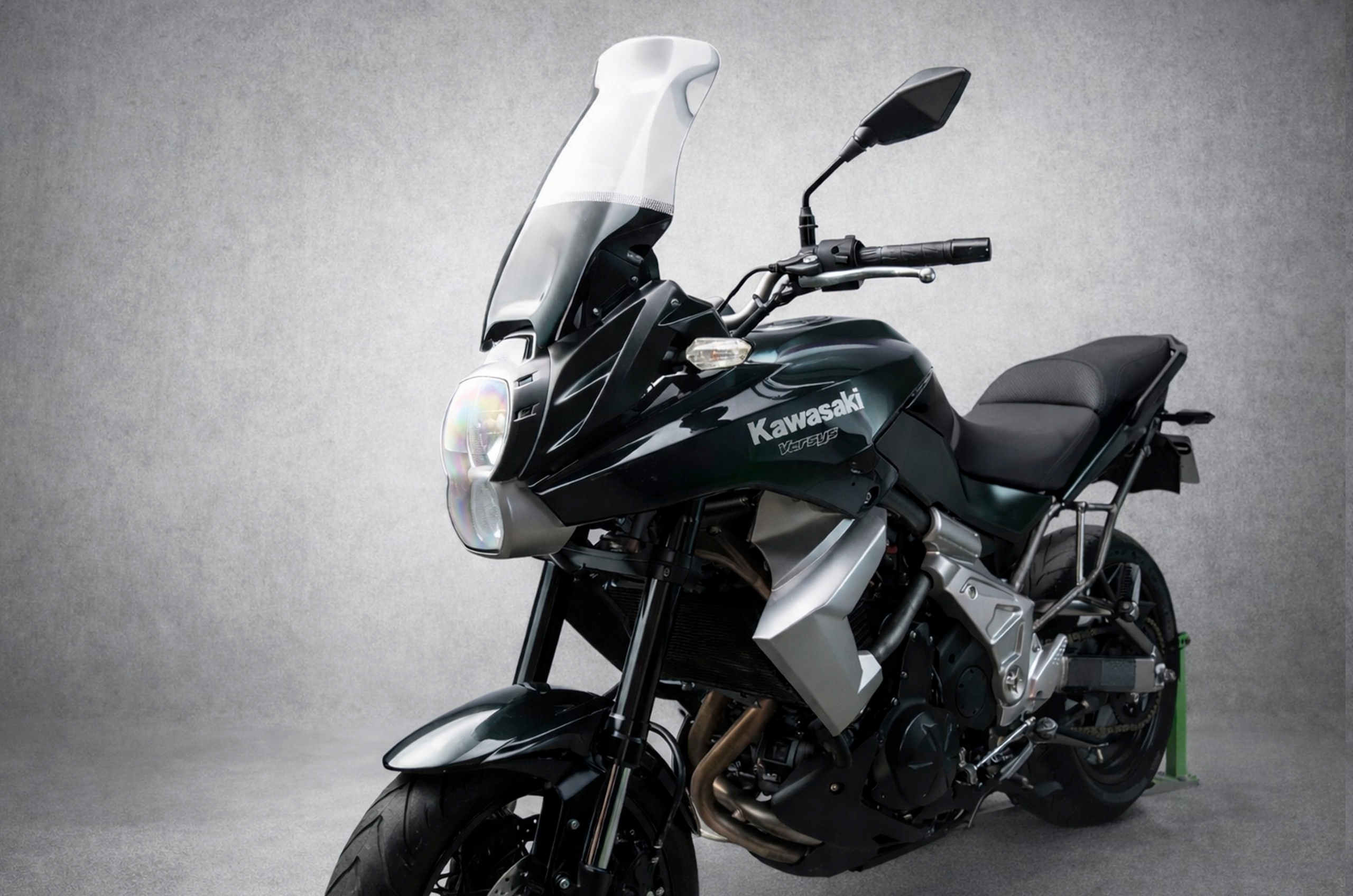 Motocyklové sklo pre Kawasaki Versys 650 (2010-2014) Turistické