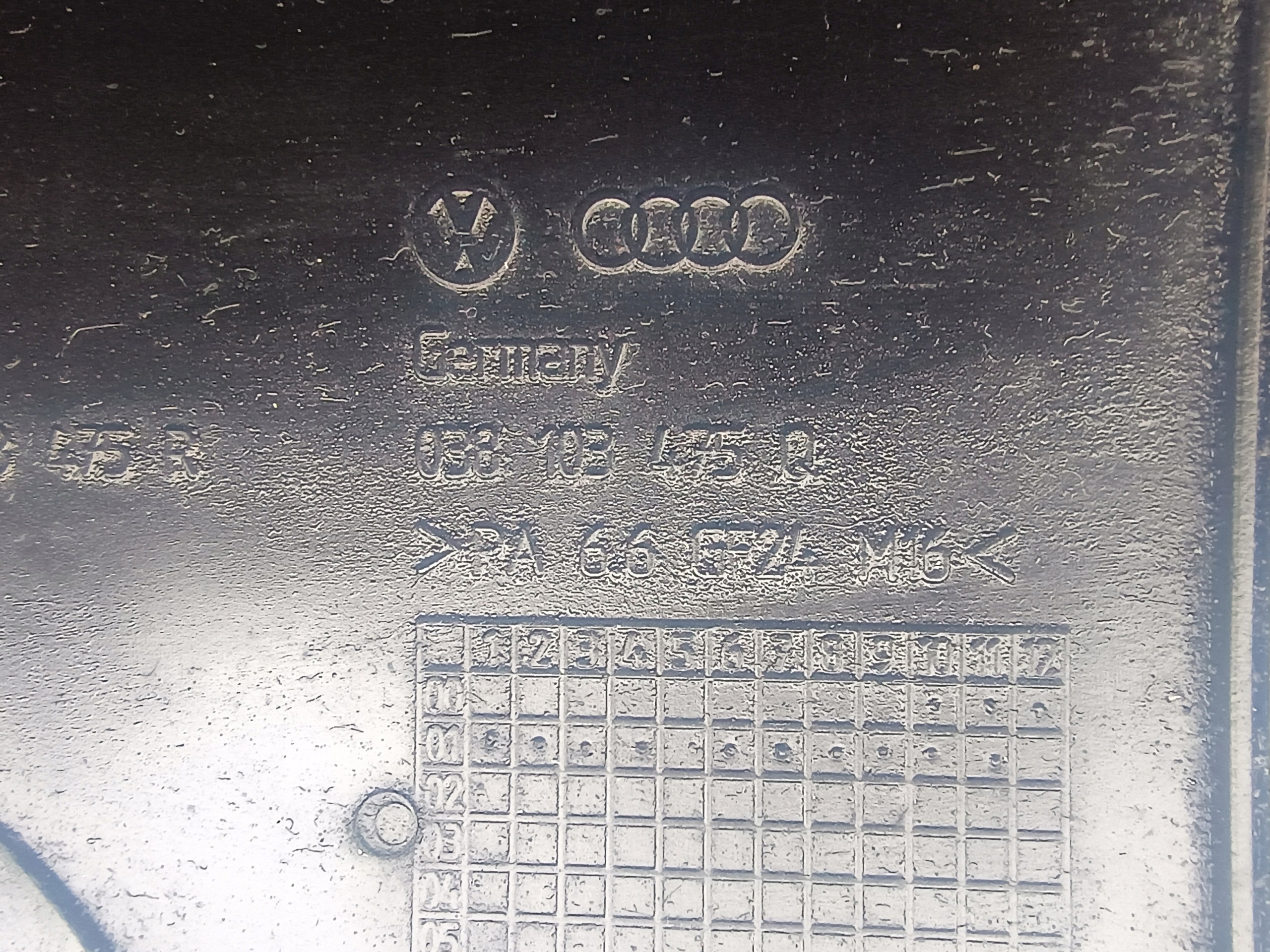 Abdeckung der Ventile 038103469 VW SKODA SEAT 1.9 TDI