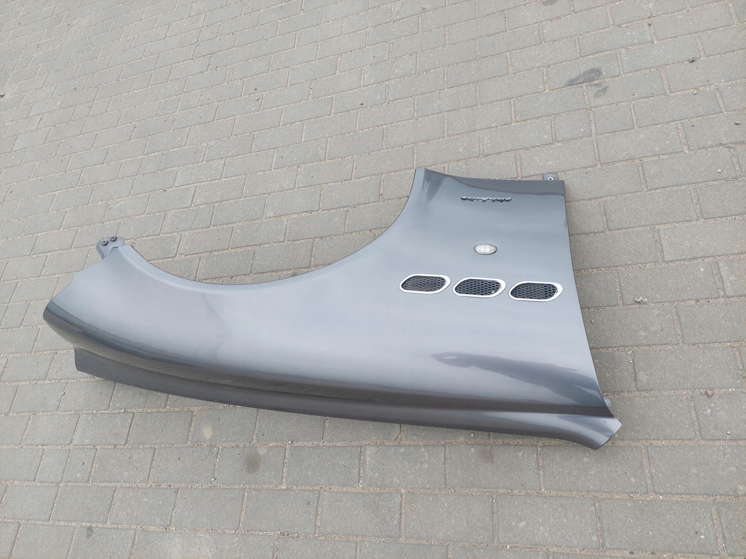 fender front front left right MASERATI QUATTROPORTE V GRIGIO ALFIERI