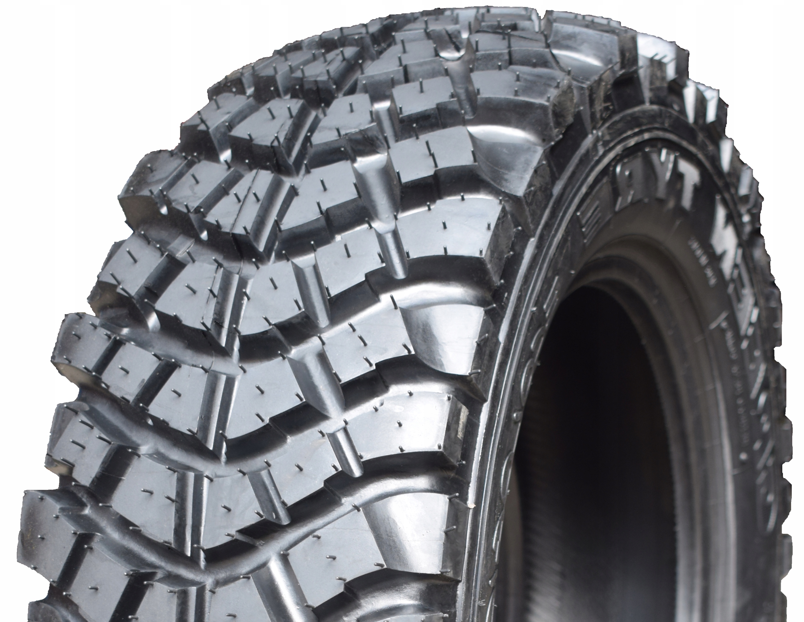 OPONY TERENOWE 235/60R16 1szt. MT 235/60 r16 RANGER GRIP