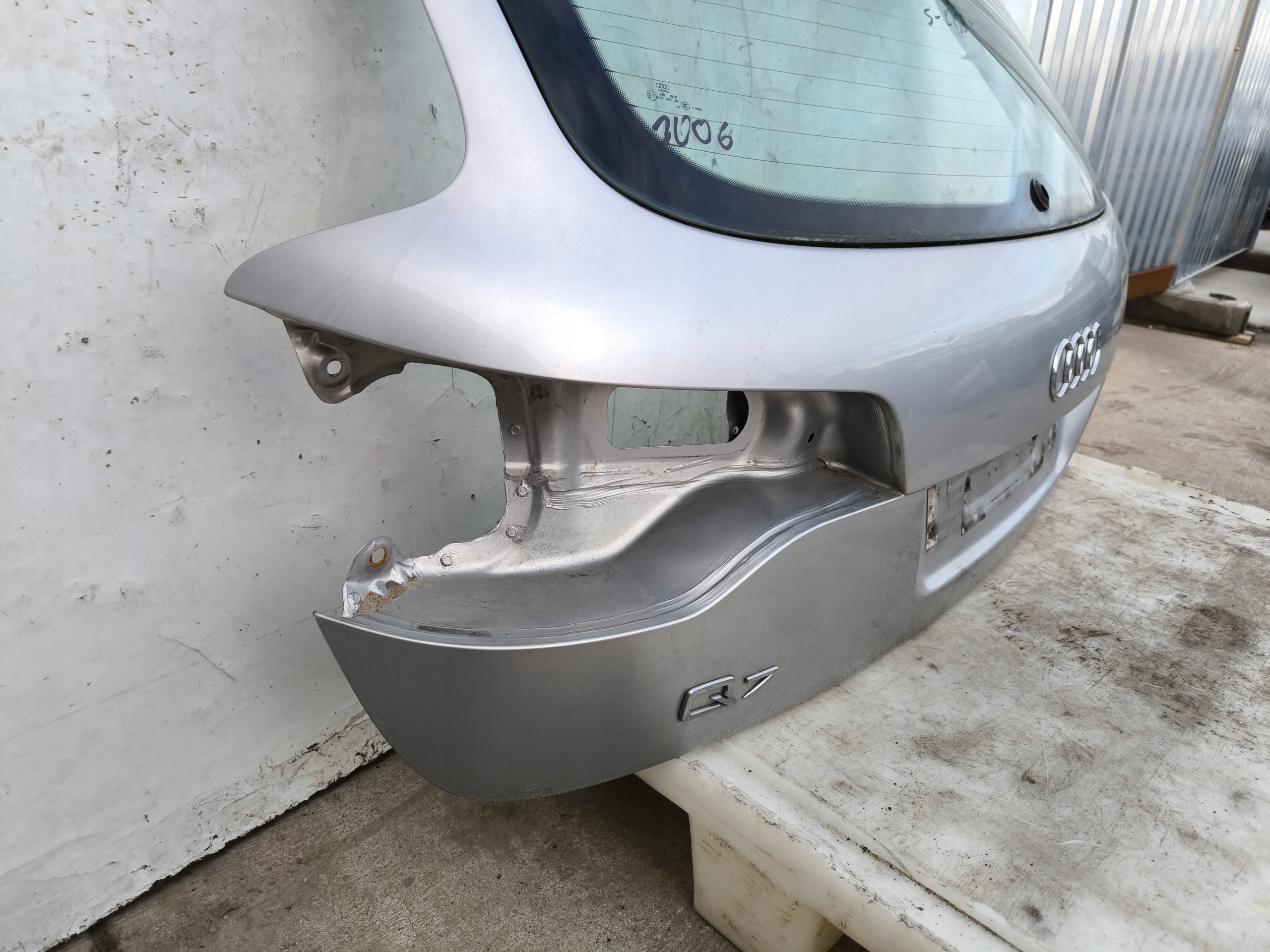 boot doors rear part AUDI Q7 4L S LINE LY7W *