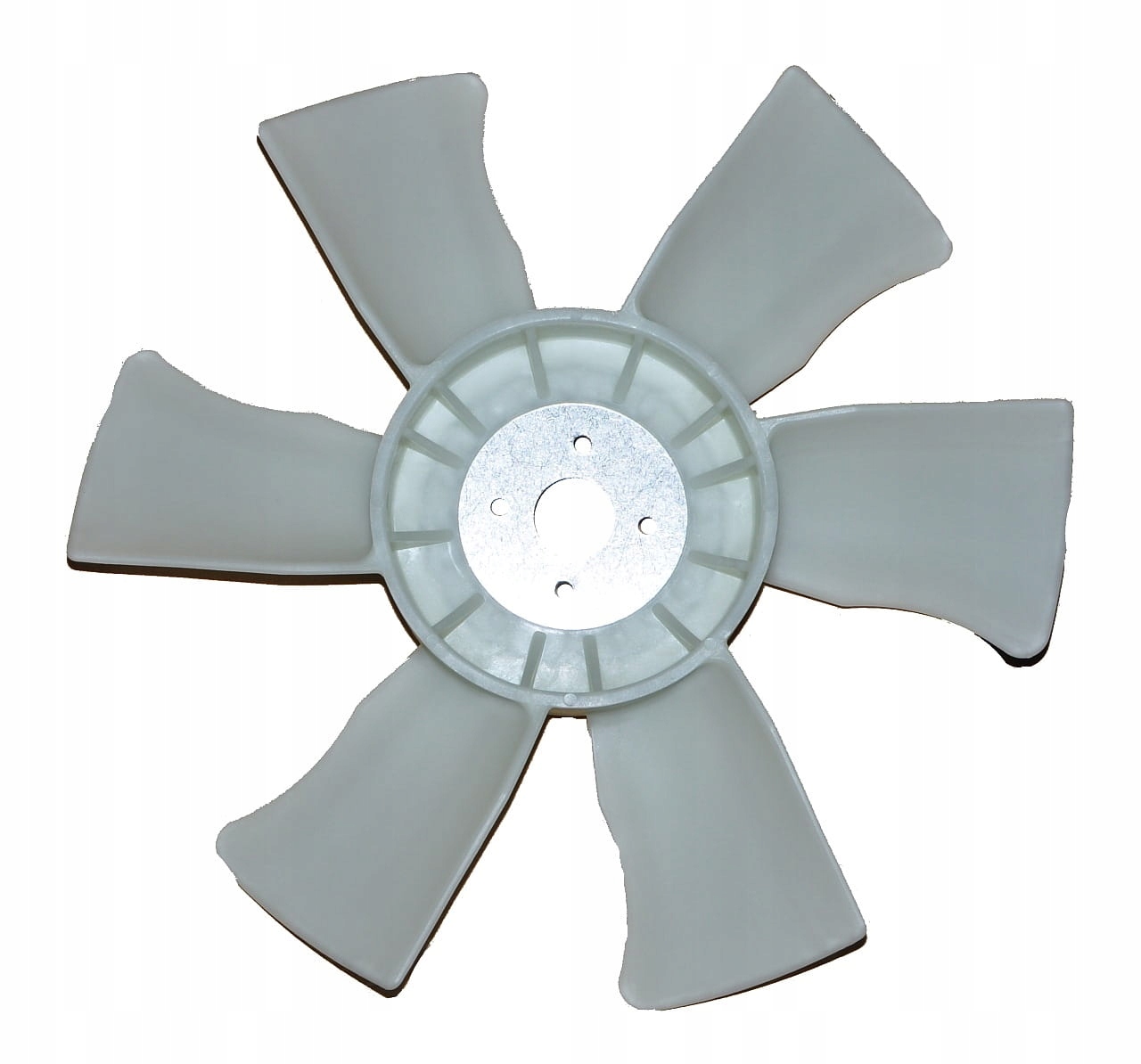 3305 - ПРОПЕЛЕР ВЕНТИЛЯТОРА NISSAN