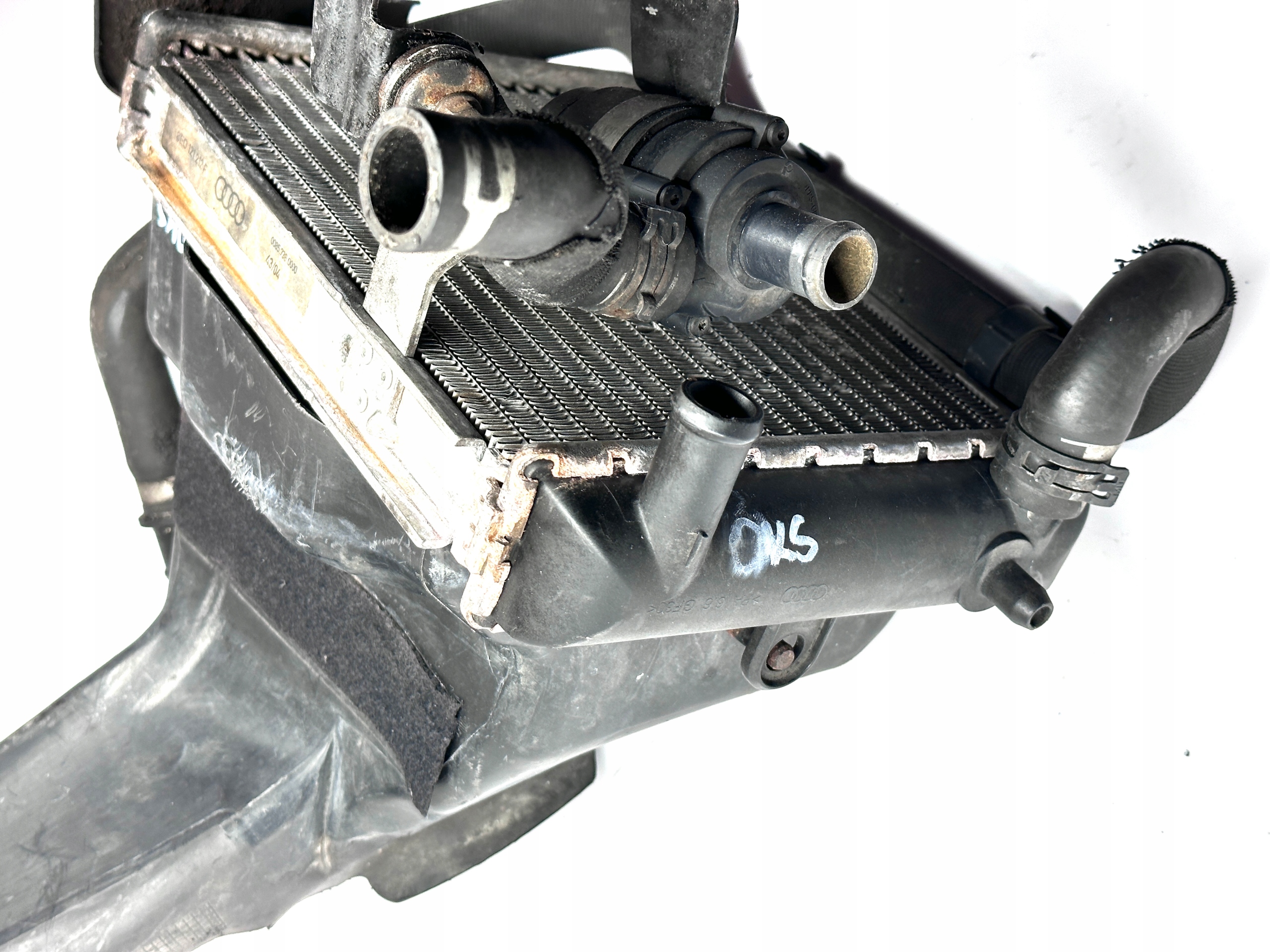 AUDI A4 S4 B6 B7 4.2 V8 BBK CABRIO supplementary water cooler 8E0121212F