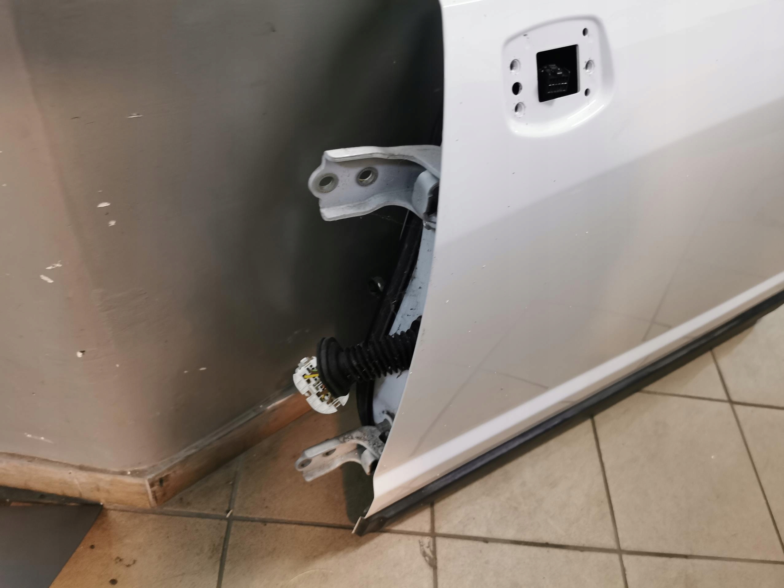 door complete left front OPEL ANTARA LIFT 10-15