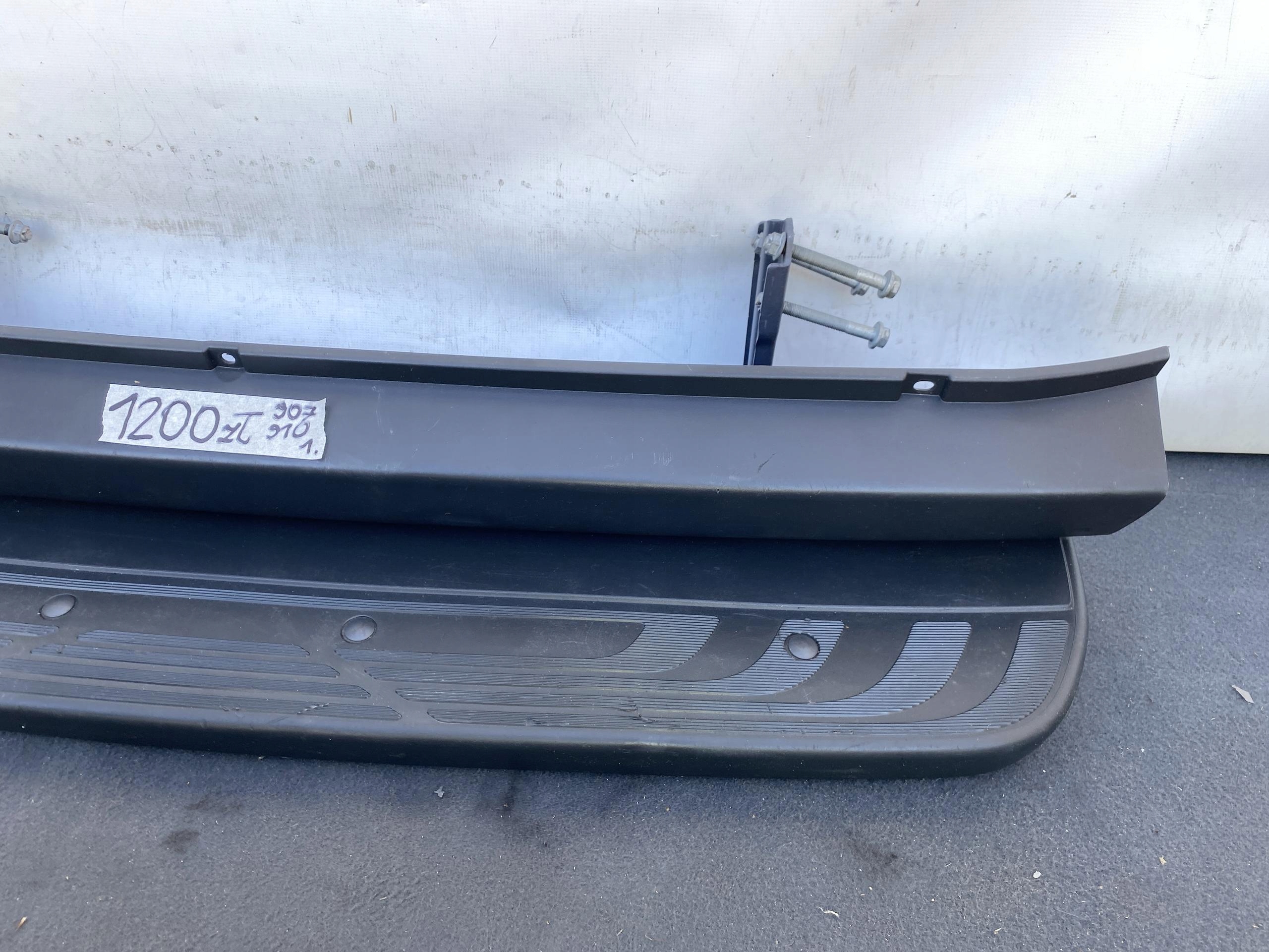 SPRINTER 907 910 17- cap STOPIEN threshold rear rear part grey support original