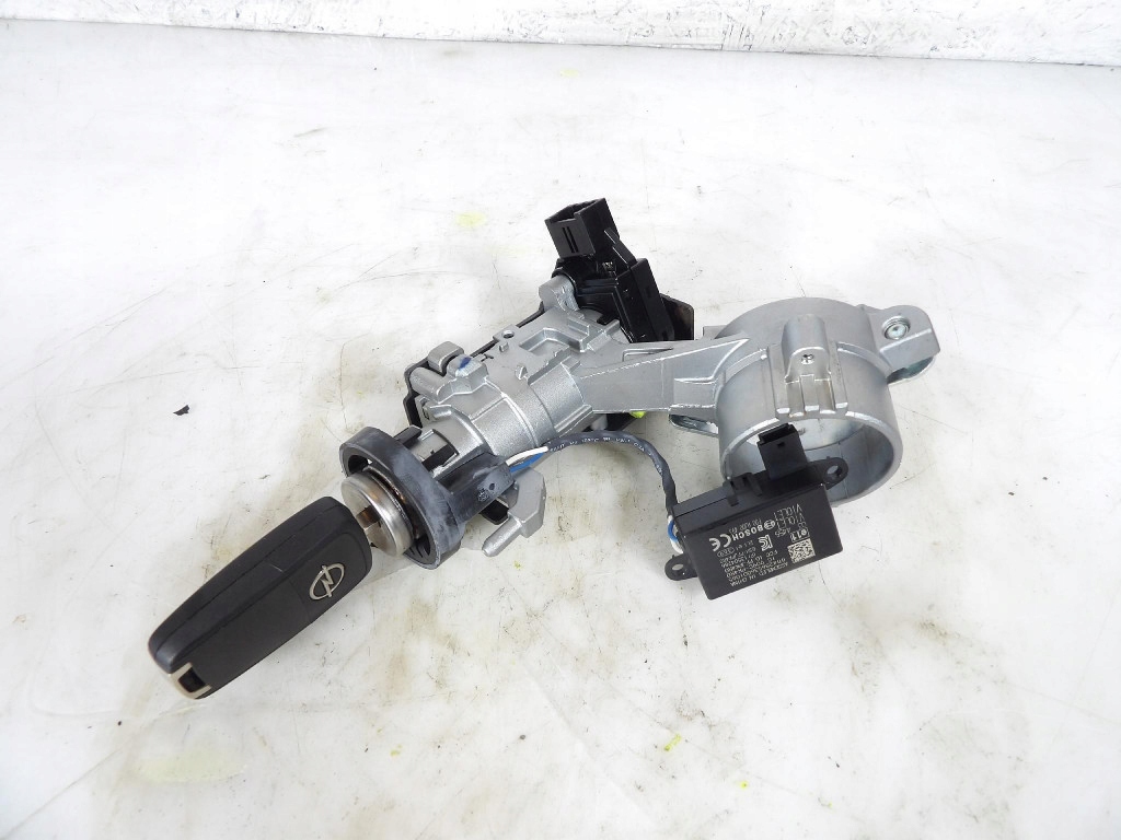 ignition Z KLUCZYKIEM key OPEL CORSA E 13496349