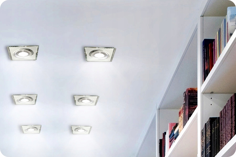 SUFITOWA RAMKA SZKLANA KYSZTAŁOWA DO ŻARÓWEK GU10 OPRAWKA LED DO ŁAZIENKI Kształt kwadratowy