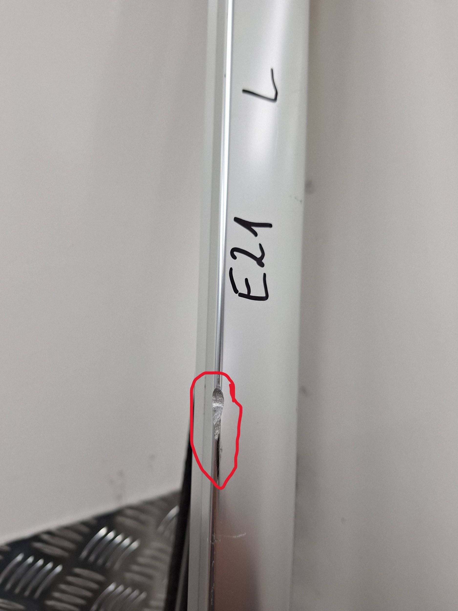 Dachreling dach TOYOTA COROLLA E21 KOMBI 19- komplet