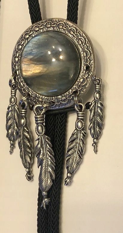 Bolo postříbřené lapač snů western s Labradoritem, syntetický výplet