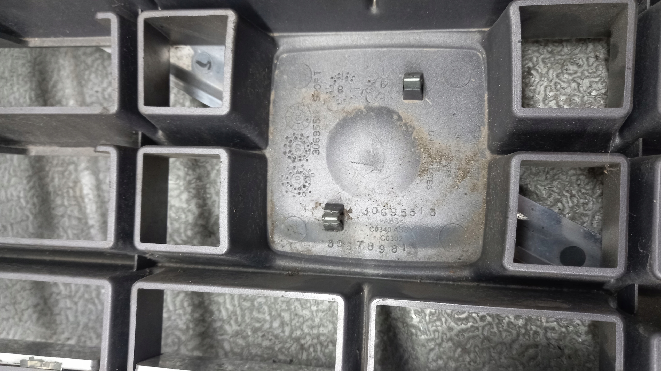 Volvo XC90 Kühlergrill FRONTGRILL Kühlergitter - Thumbnail 7