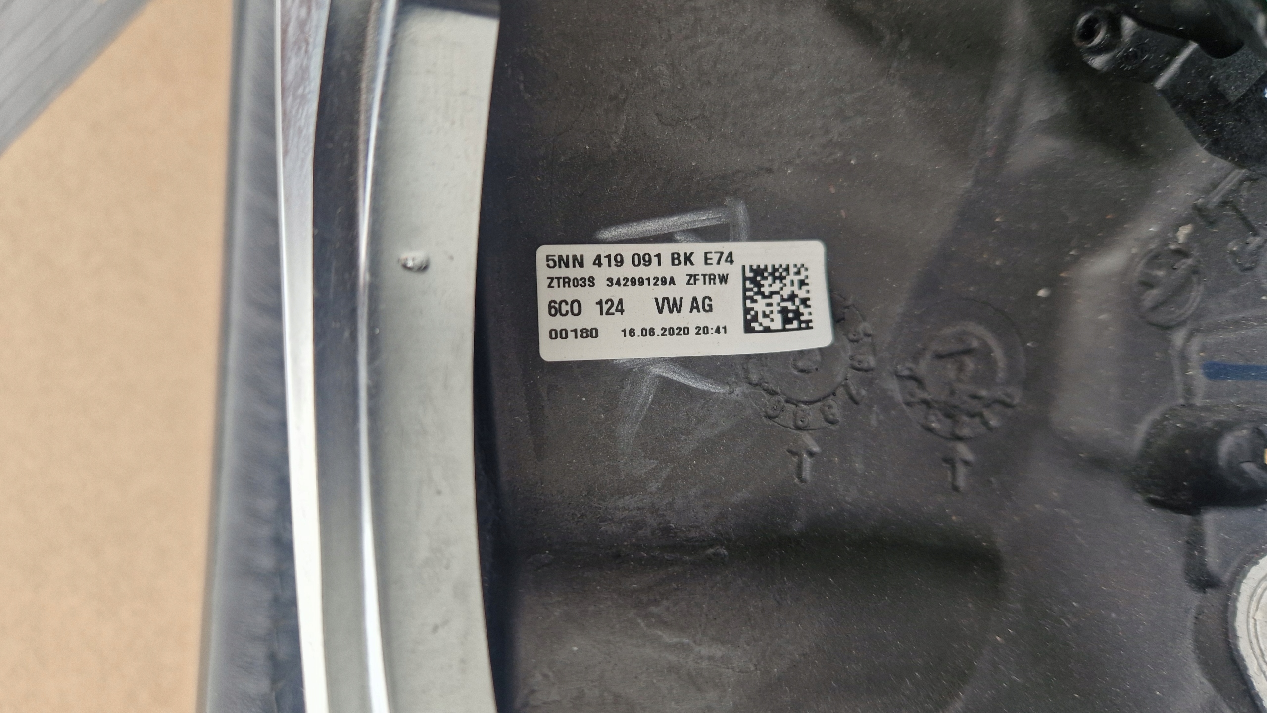 lenkrad VW TIGUAN ALLSPACE 16-21 R 5NN419091BK Original