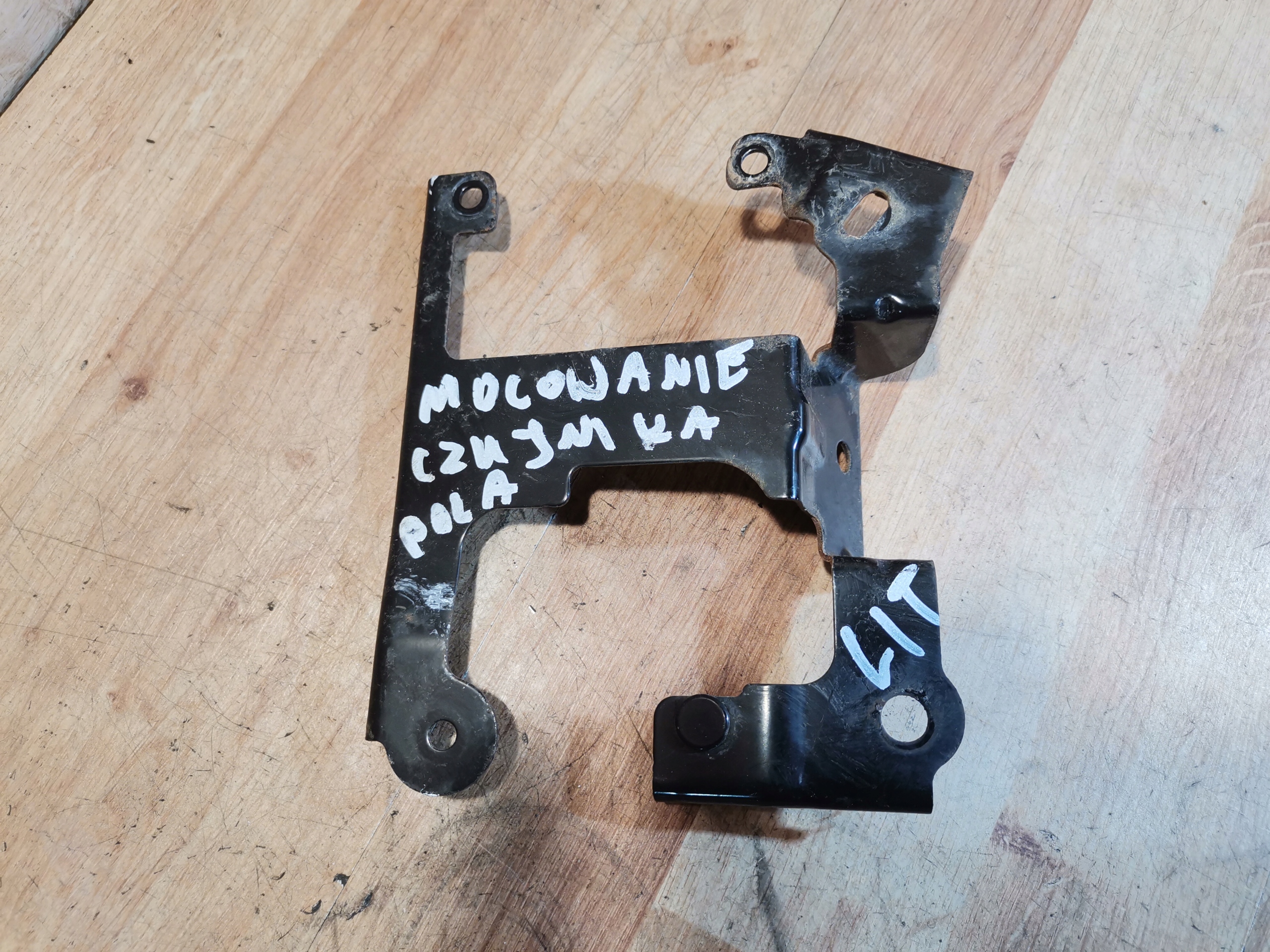 holder of the sensor MARTWEGO POLA left rear part MAZDA 3 BM