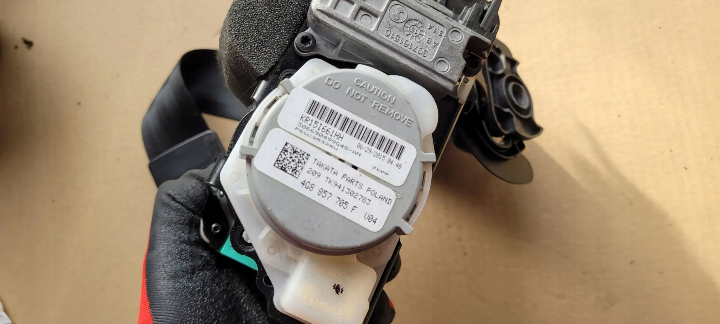 A6 C7 4G LIFT Gurten Sicherheits links vorne 4G8857705F
