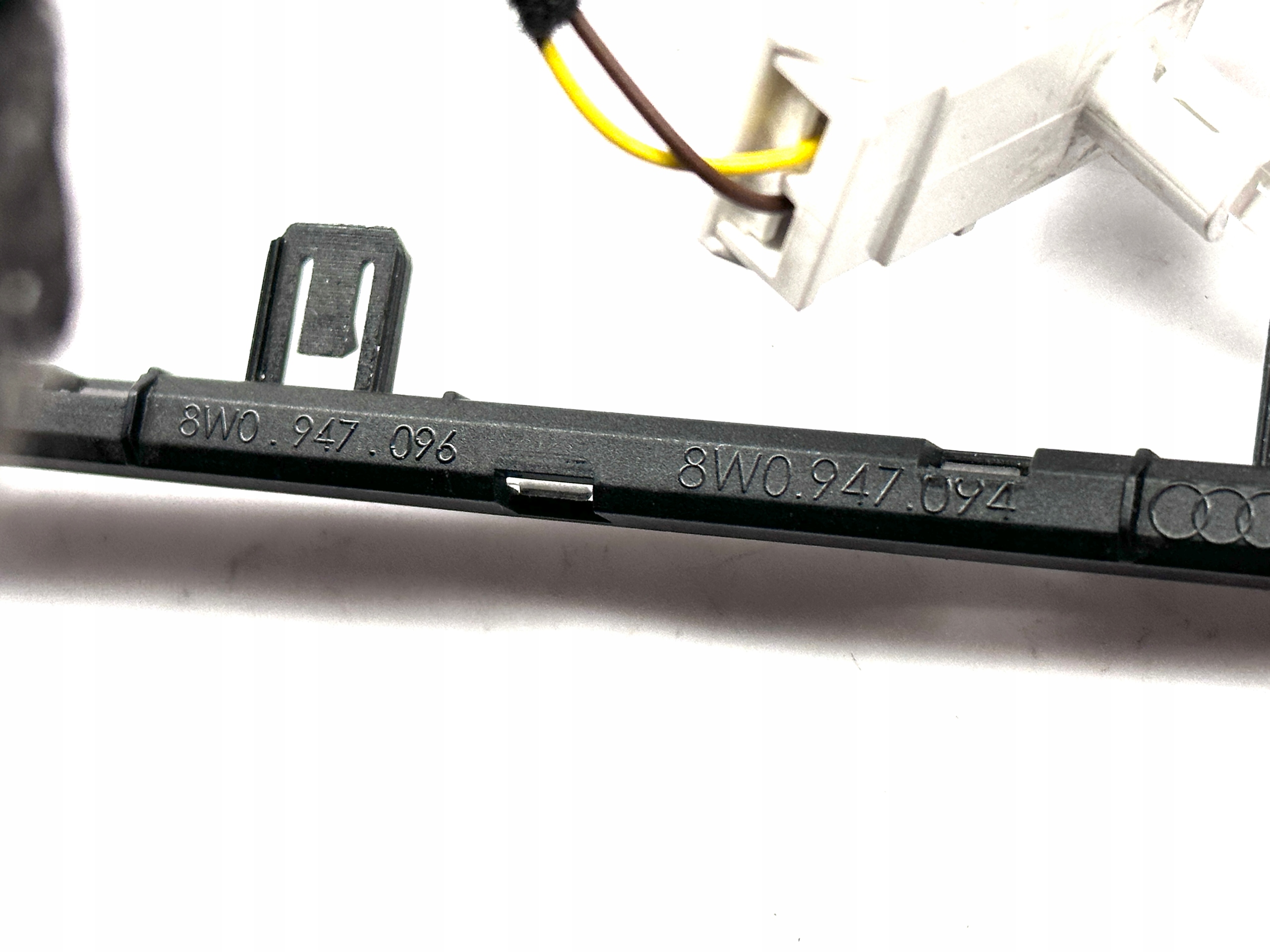 AUDI A4 B9 A5 8W LED PODSWIETLENIE AMBIENTE bracket KUBEK console 8W0862533D