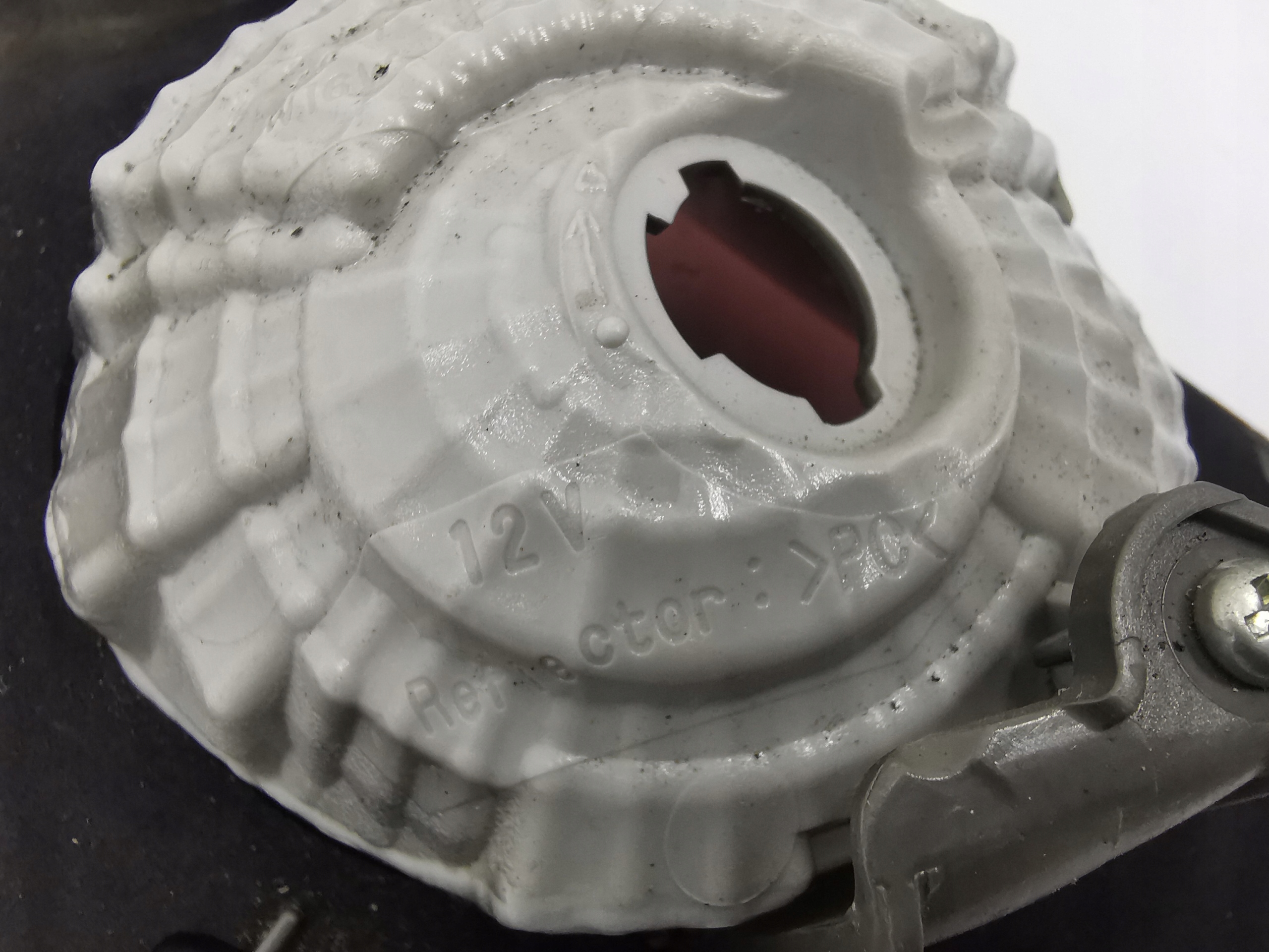 light right rear part to the bonnet TOYOTA COROLLA E15 / 12-517