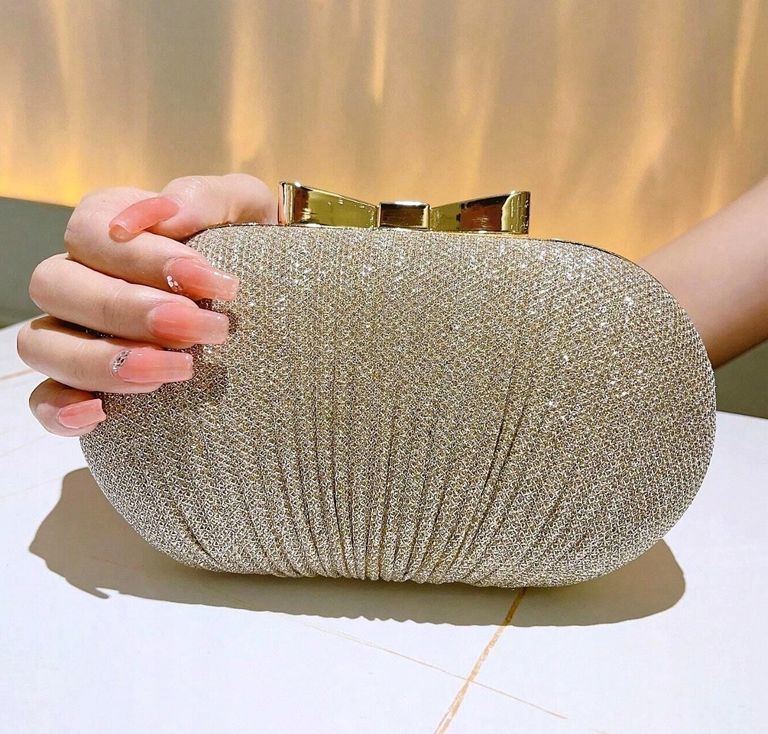 Złota Torebka Wieczorowa Kopertówka Wizytowa Mała Brokatowa Błyszcząca Kolor okuć inny