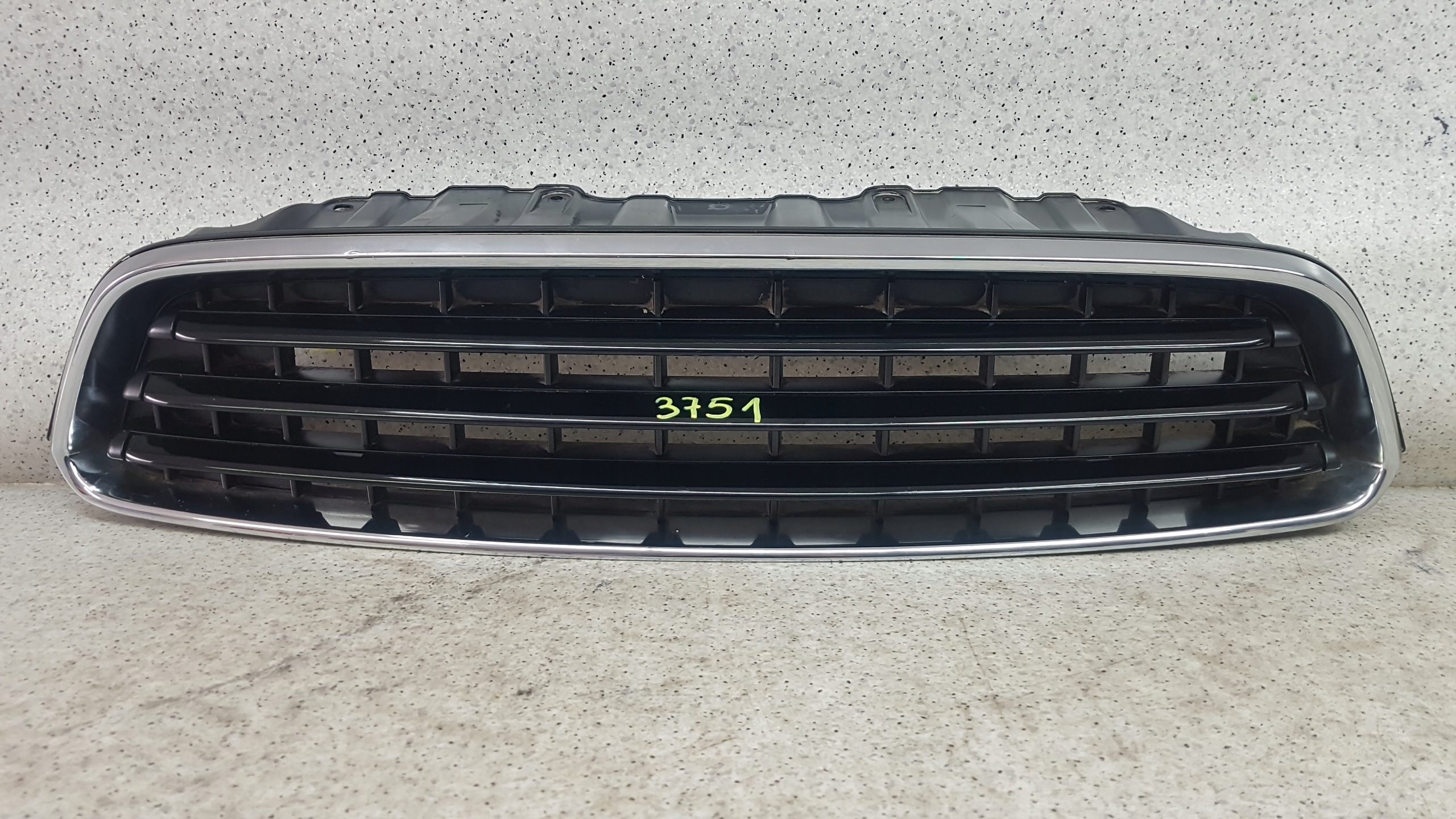 MINI COUNTRYMAN R60 front PREKLADgrill bumper front 3751