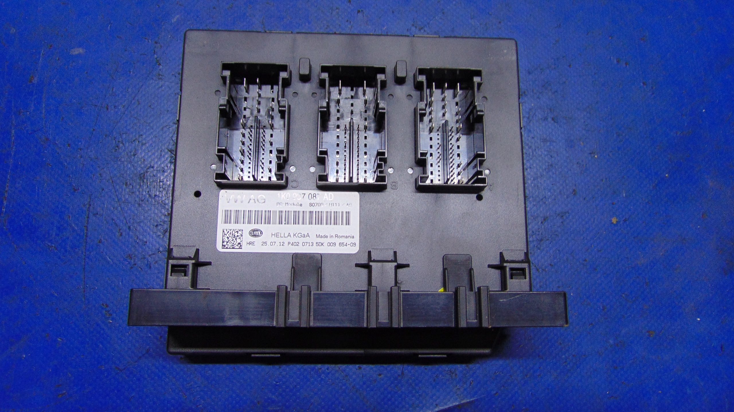 Unité commande confort SKODA OCTAVIA II LIFT KOMBI 04-13 ROK