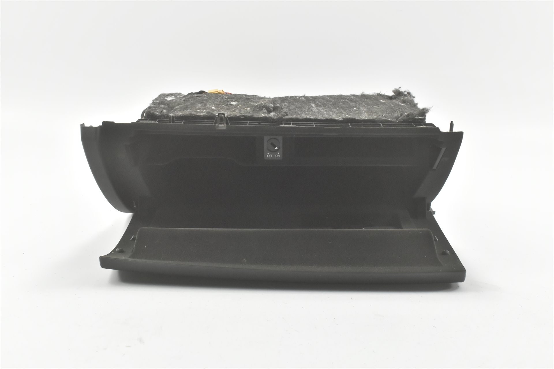 SCHOWEK PASAŻERA 4G2857035 AUDI A6 C7 A6 4G UK Numery katalogowe zamienników 4G2857103