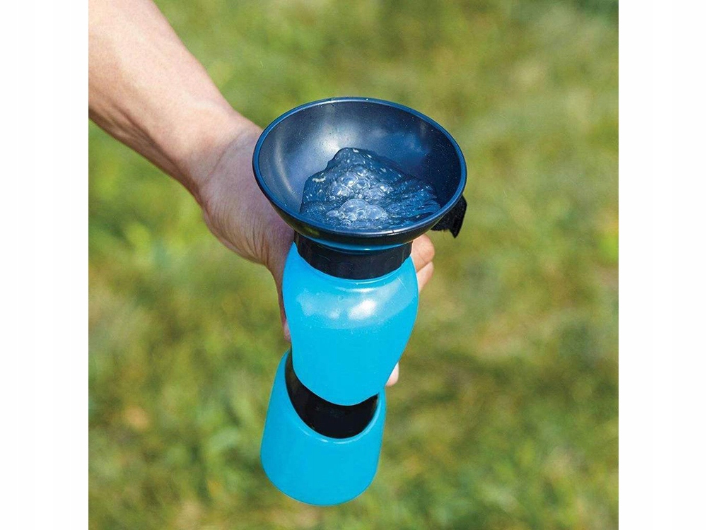 BOLUL TURISTIC PENTRU CÂINE 0,5L Material bol de plastic