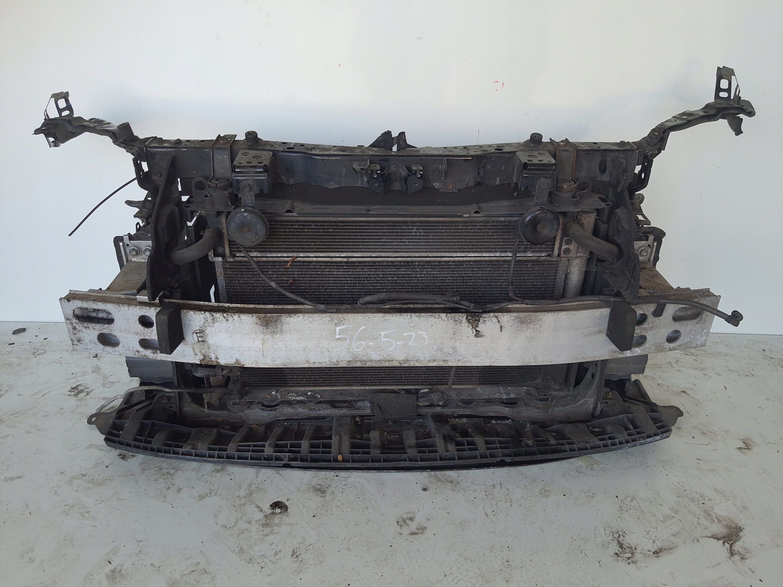 TOYOTA PRIUS III 09-15 support panel for radiators HYBRID