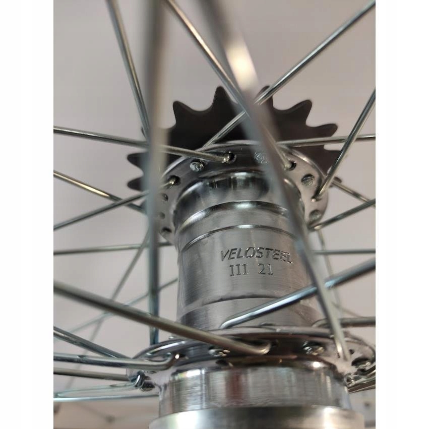 Koło 24" tył Torpedo VELO PS/O Alu.Stożek Srebrna EAN (GTIN) 5906280104351