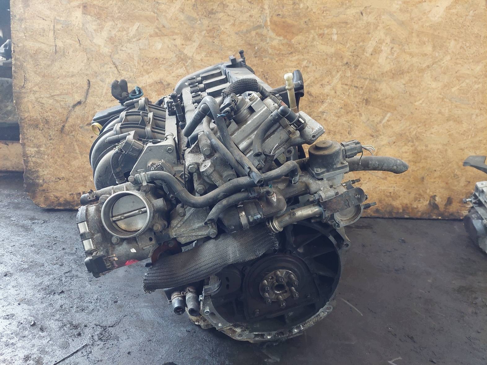 engine petrol FORD MONDEO MK3 CFBA 1.8 16V ID: 232501