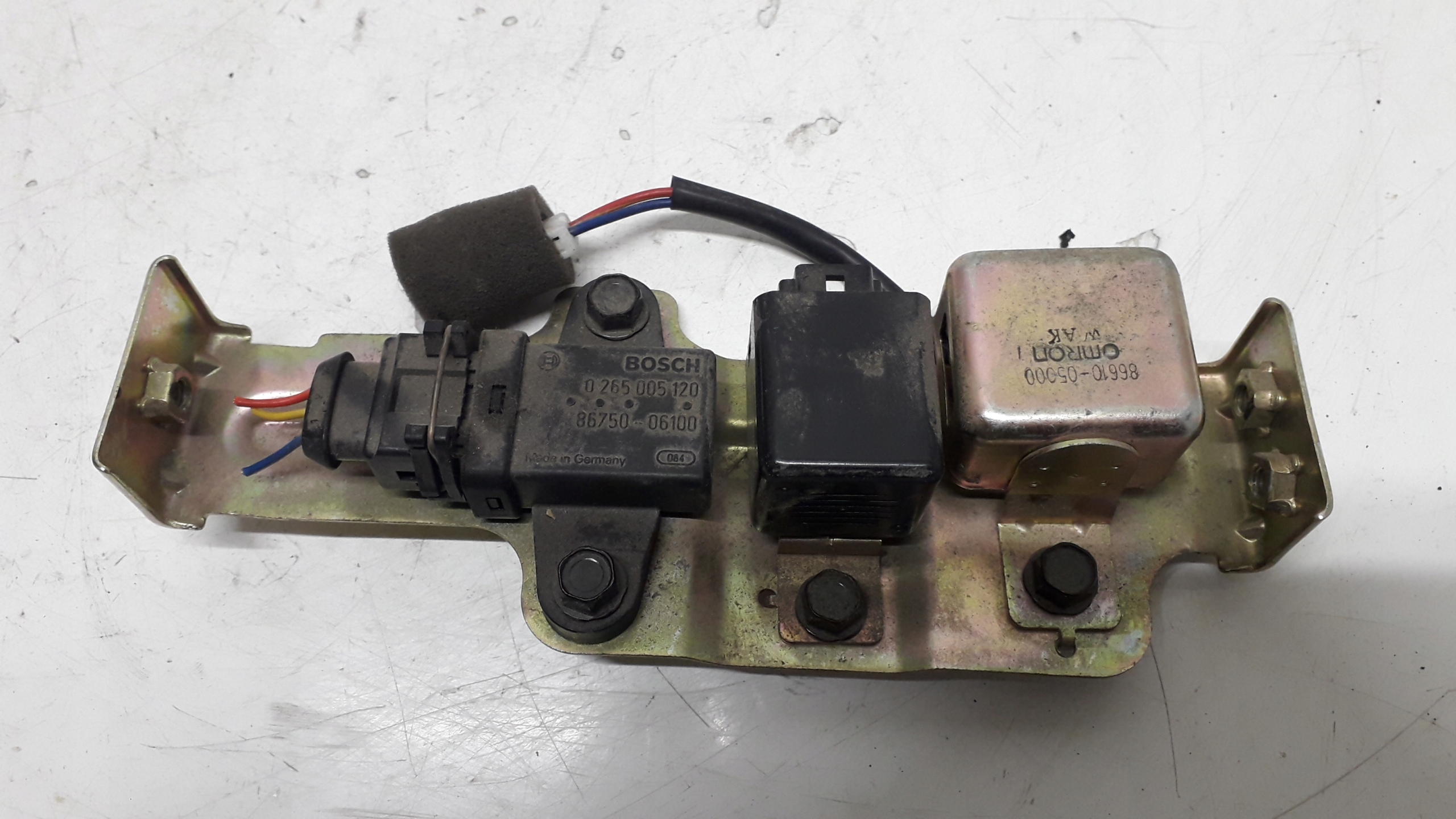 KORANDO II 2 96- 2.9D CZUJNIK PRZEKAŹNIKI