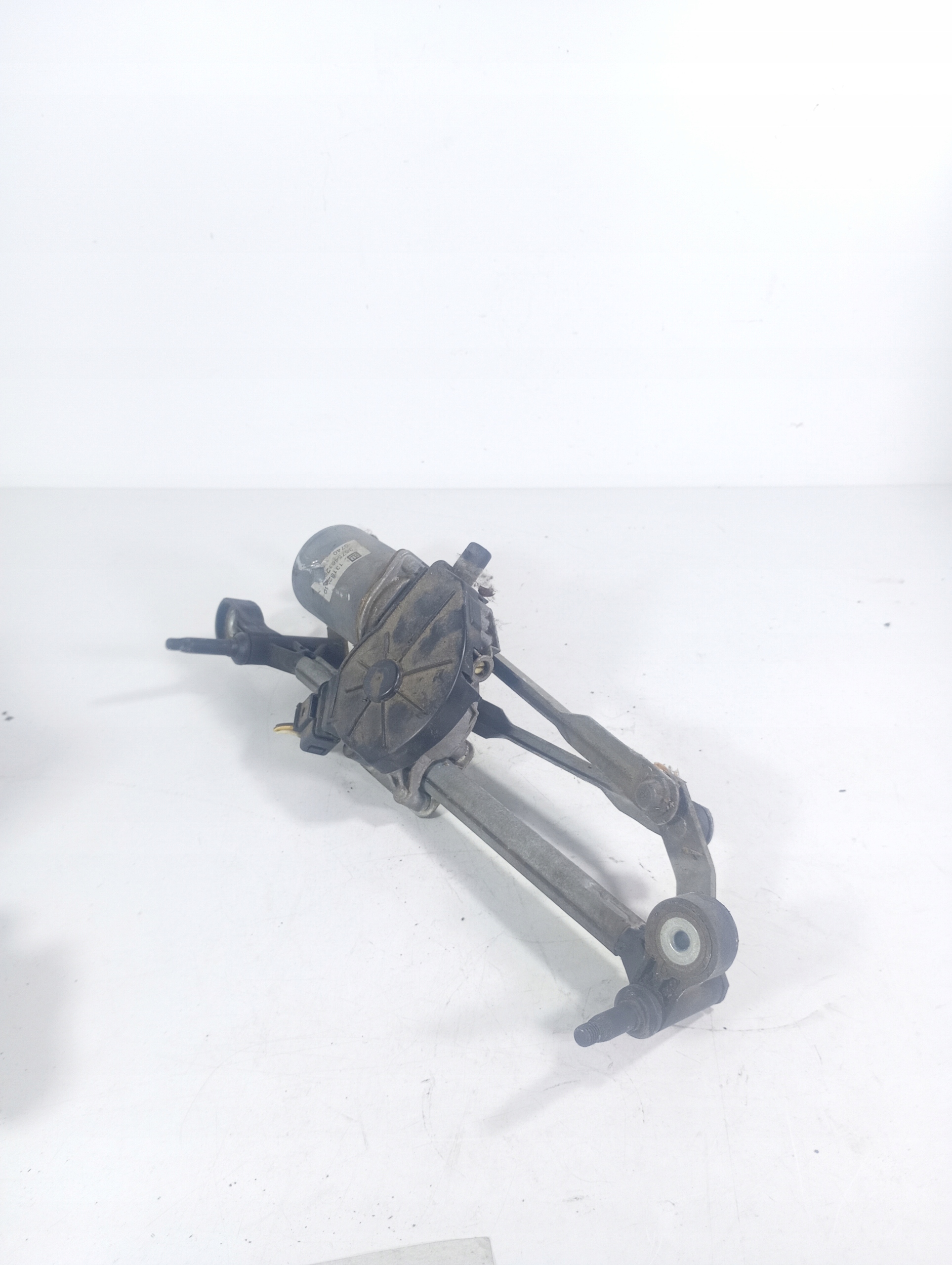 Opel Corsa D 06-11 engine mini motor wiper mechanism OE 367546129