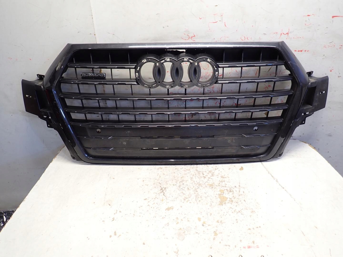 Grill AUDI Q7 II 2015- 4M0853651F