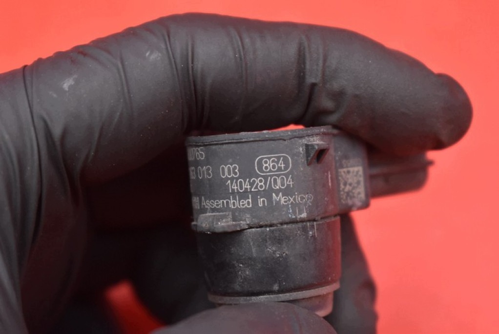 sensor parken vorne PDC 13300765 OPEL INSIGNIA A 13-20