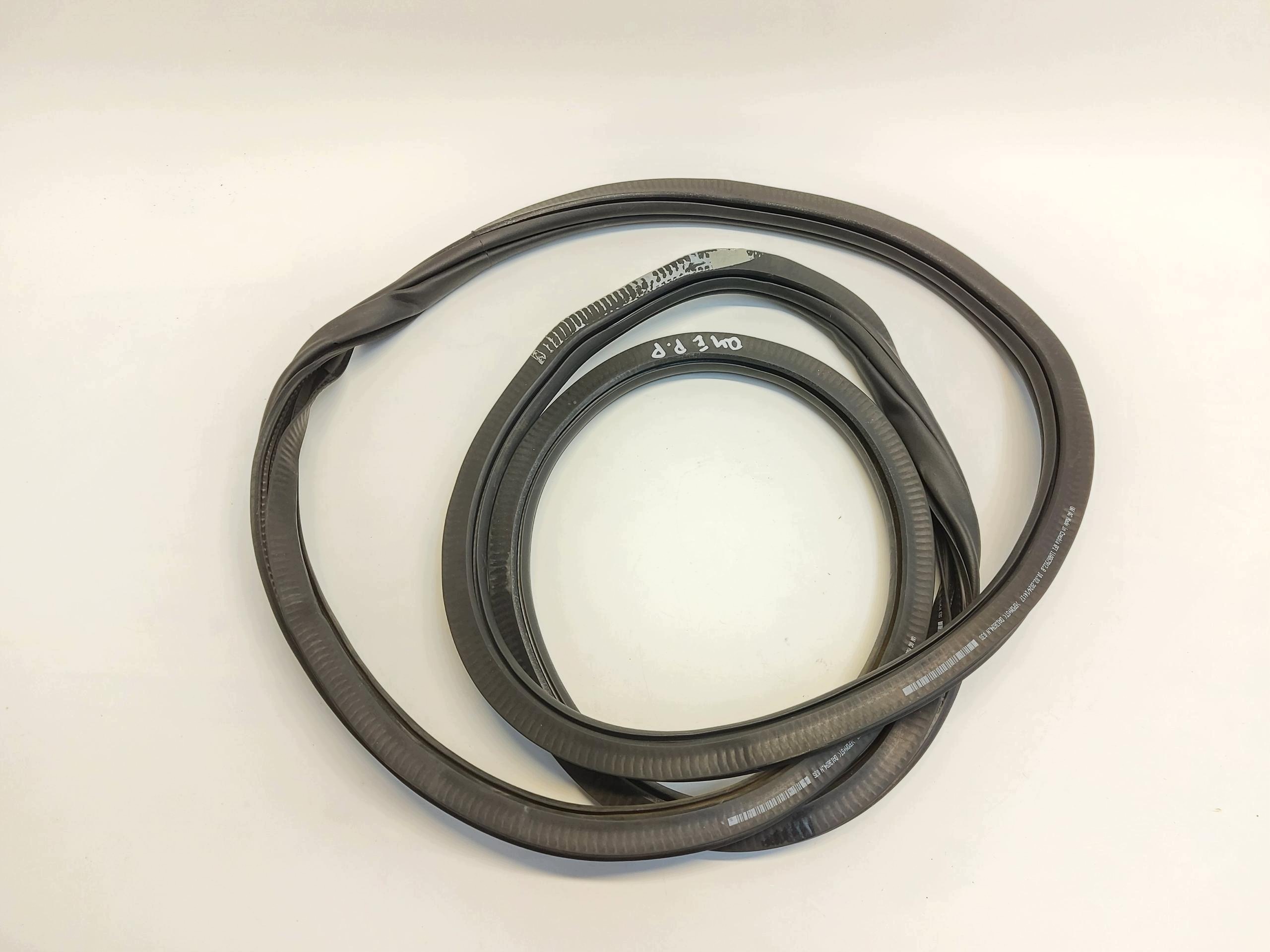 Audi Q4 89A 45 E-TRON , SUV, 2023 gasket bodywork right 11A867912