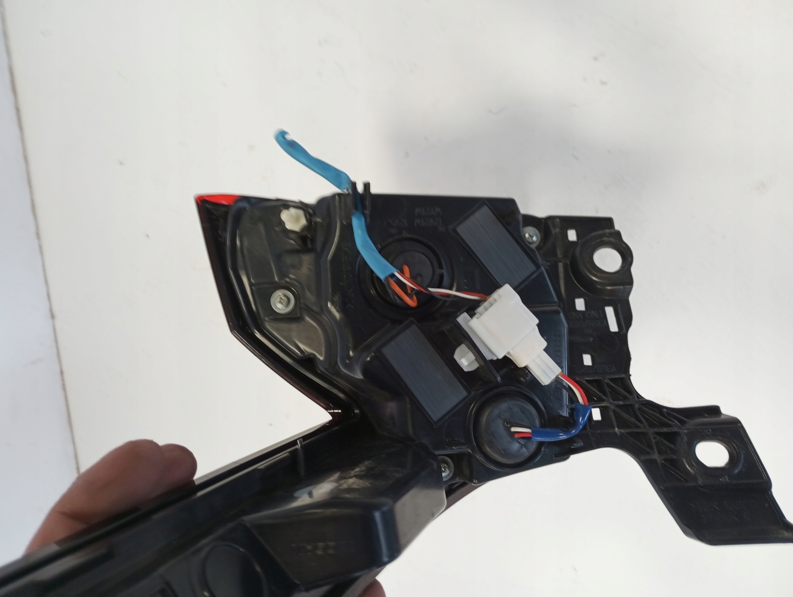 light rear part NISSAN QASHQAI J12 III right left