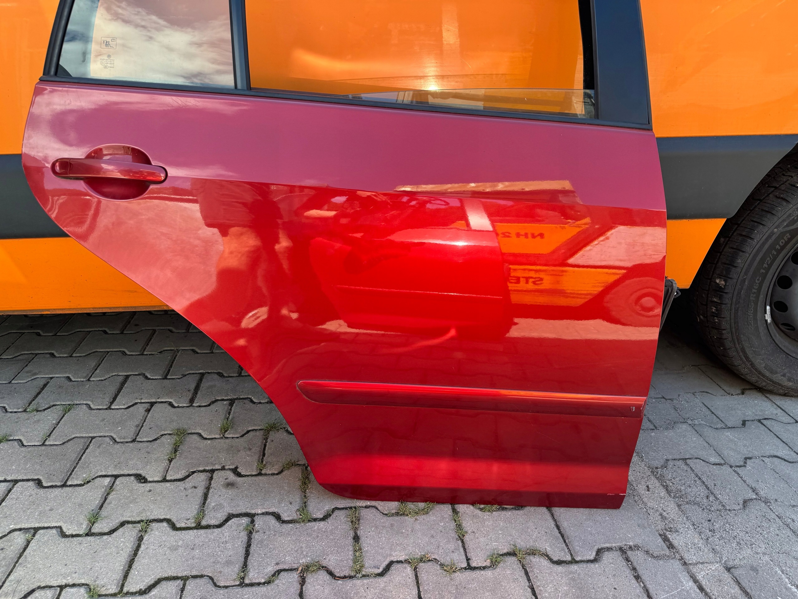 door right rear part VW GOLF V plus ORYG complete Z OSPRZETEM