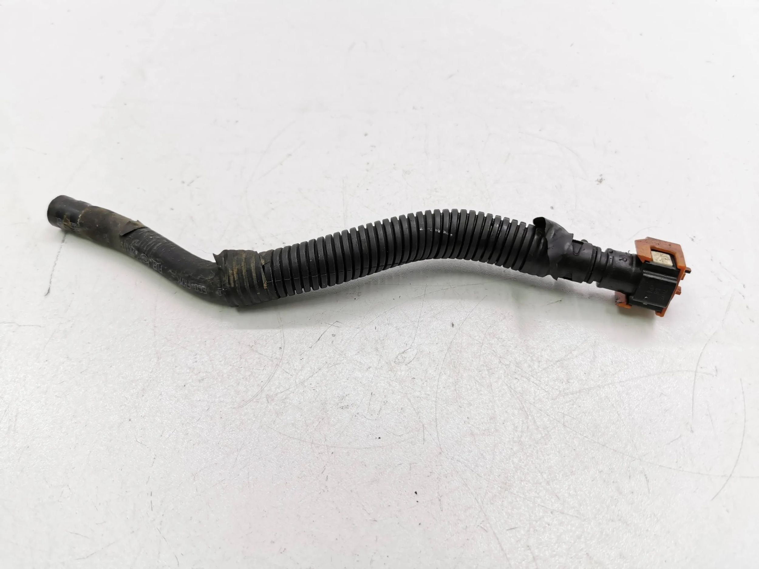 KIA Carens I 2006 Przewód paliwowy